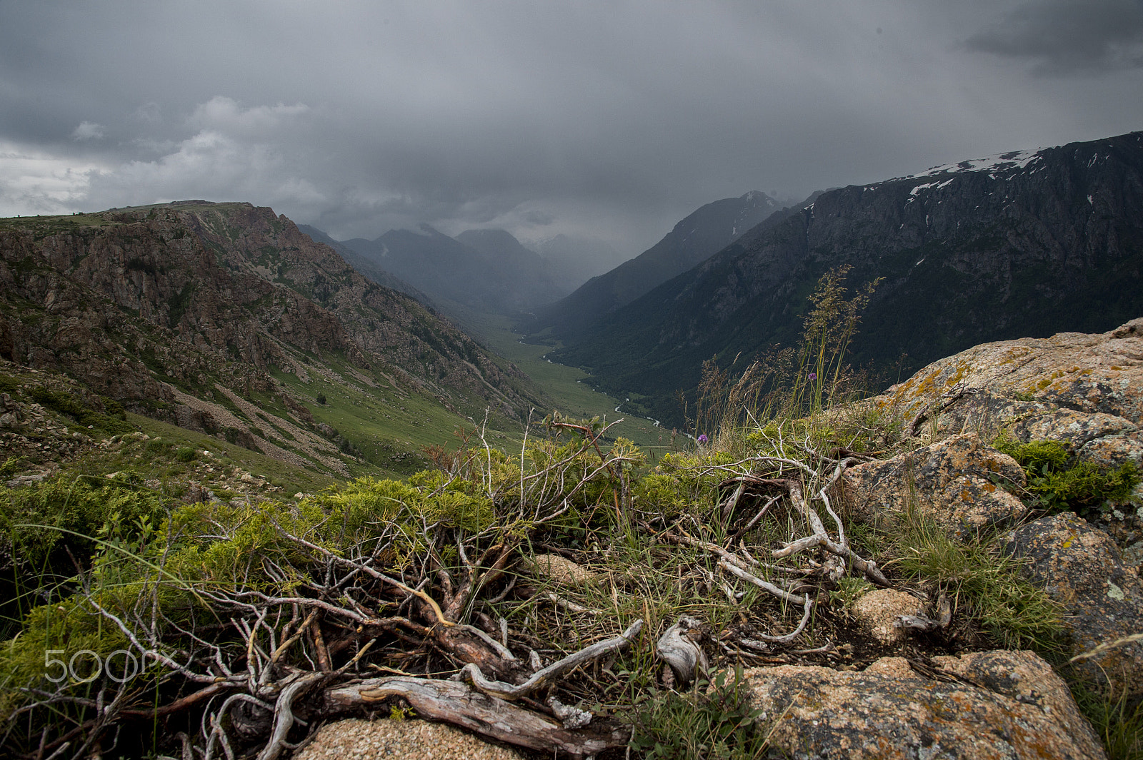 Nikon D4 sample photo. Mountain pass photography