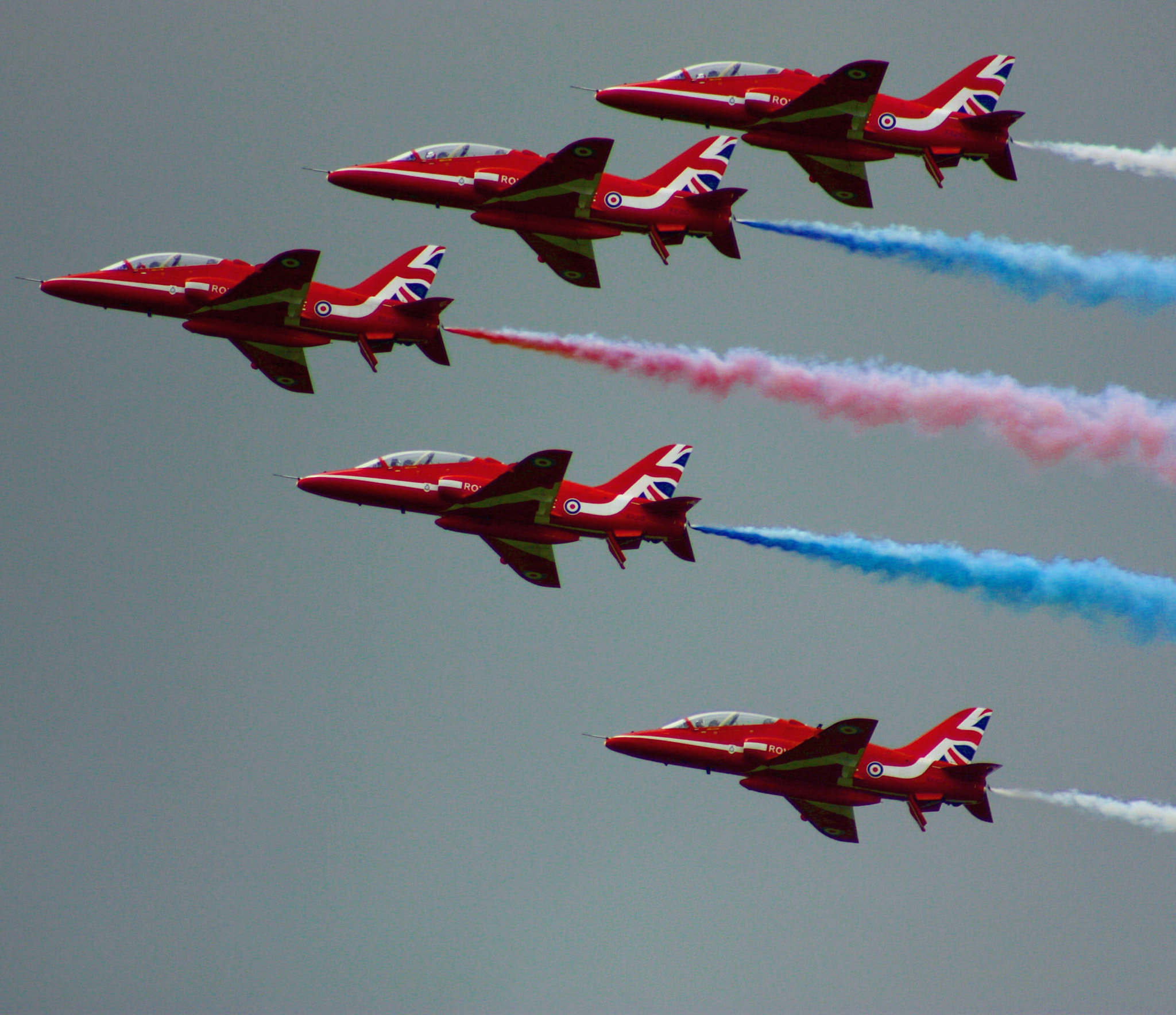 Canon EF 75-300mm f/4-5.6 USM sample photo. Red arrows photography