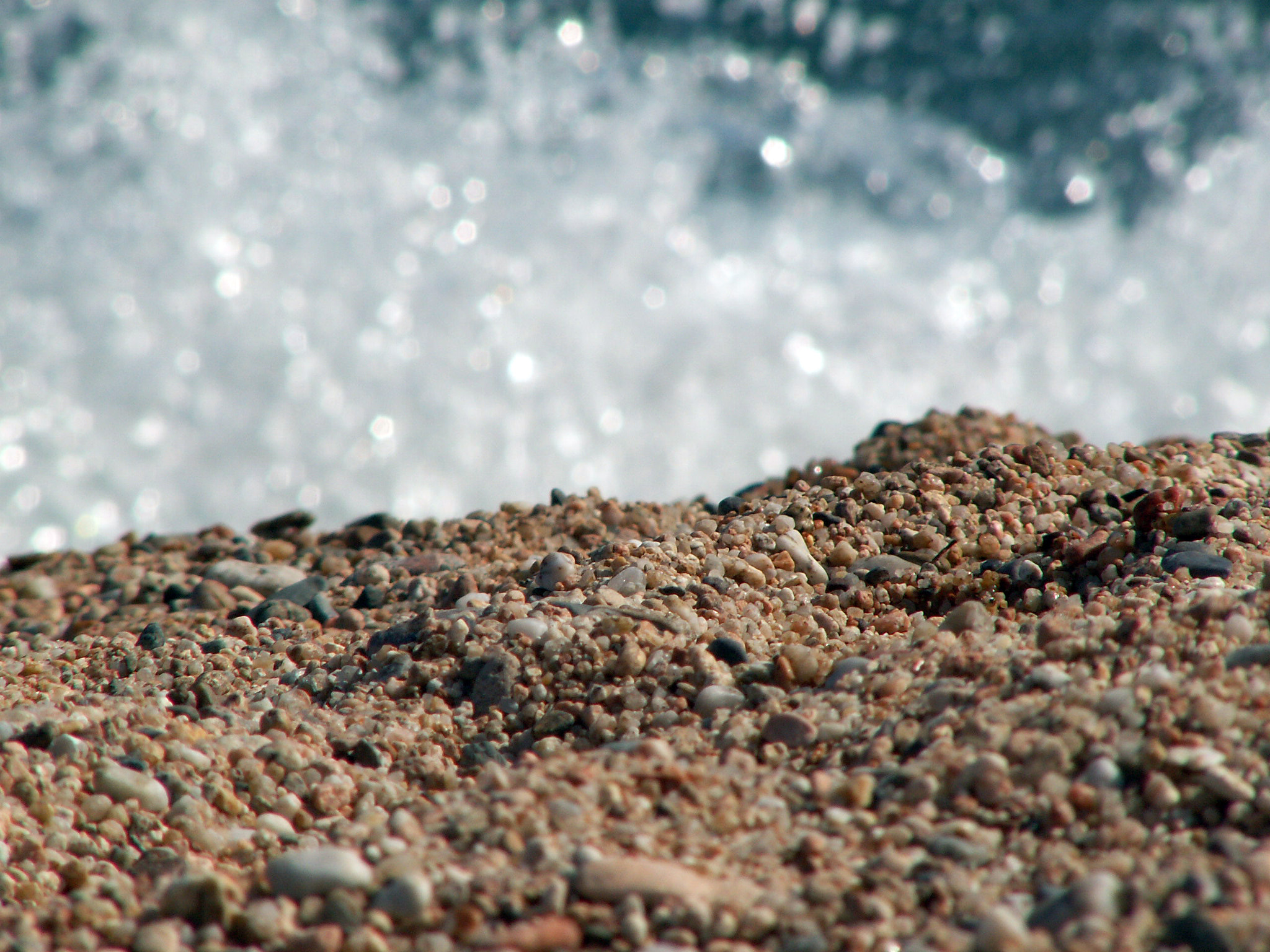 KONICA MINOLTA DiMAGE Z5 sample photo. Beach in spain photography