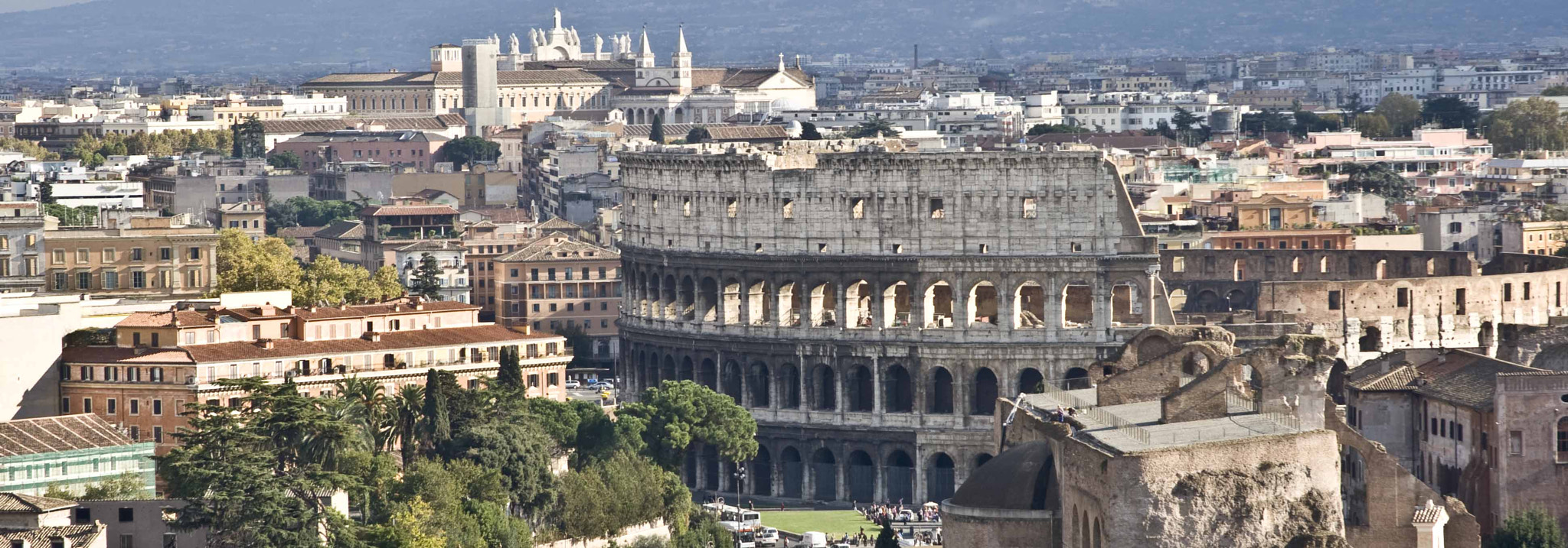Canon EF 24-85mm F3.5-4.5 USM sample photo. Colosseum photography