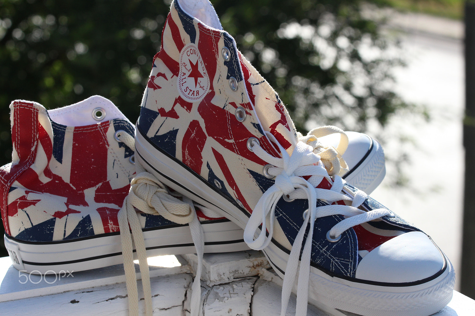 Canon EF 70-300mm F4-5.6 IS USM sample photo. British converse photography