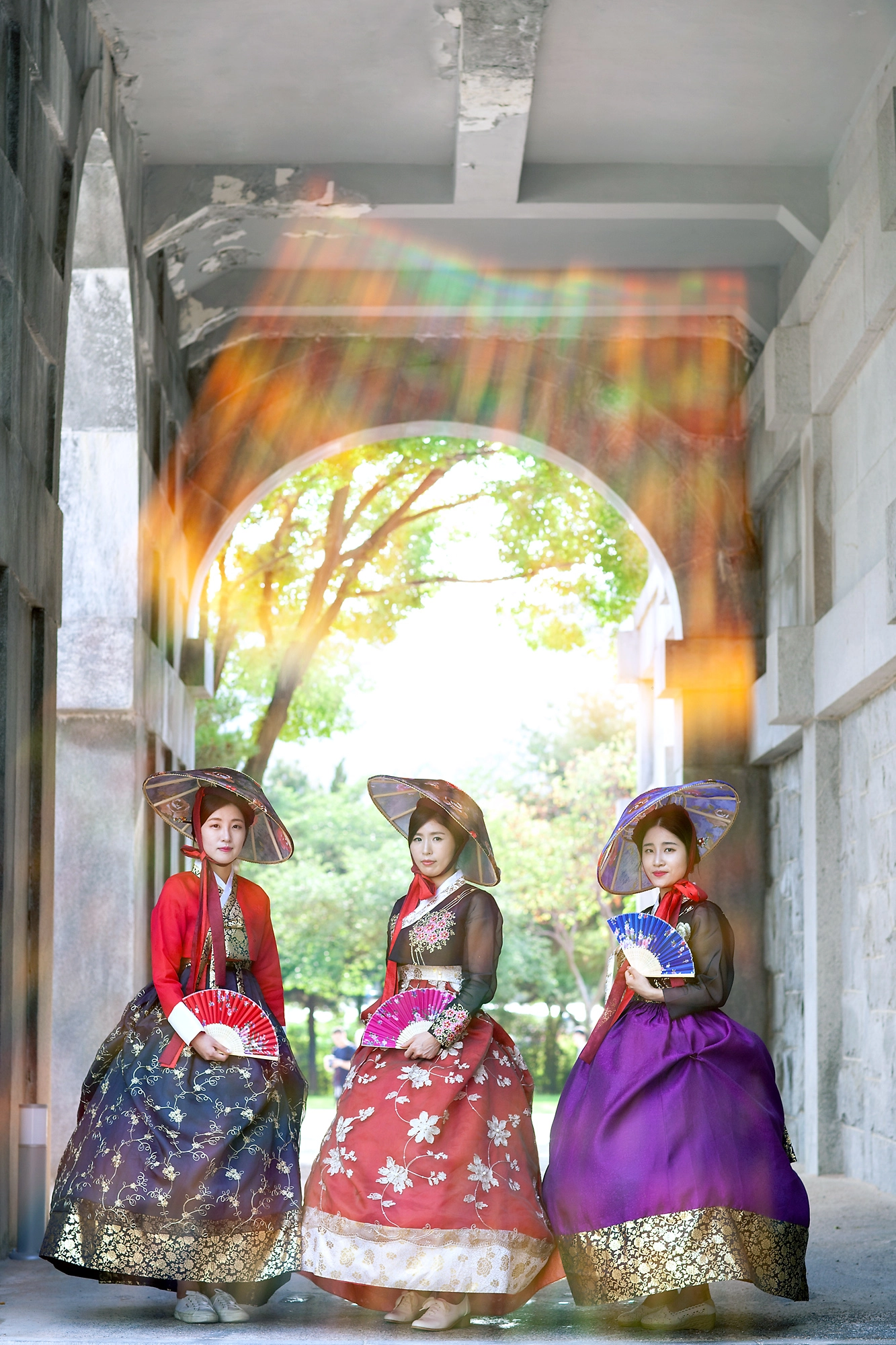 Canon EF 85mm F1.2 sample photo. Hanbok dress photography