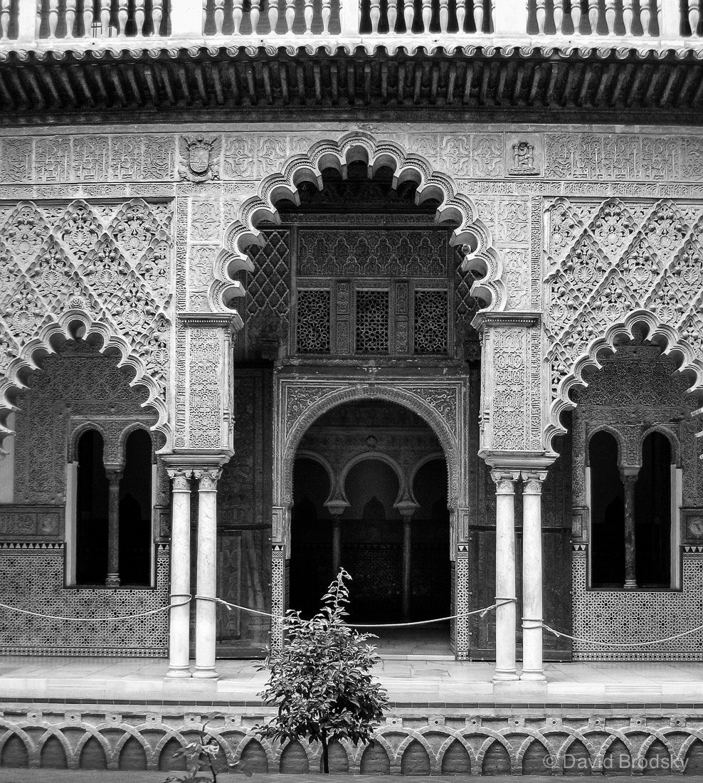 Canon POWERSHOT SD500 sample photo. Alcázar of seville photography
