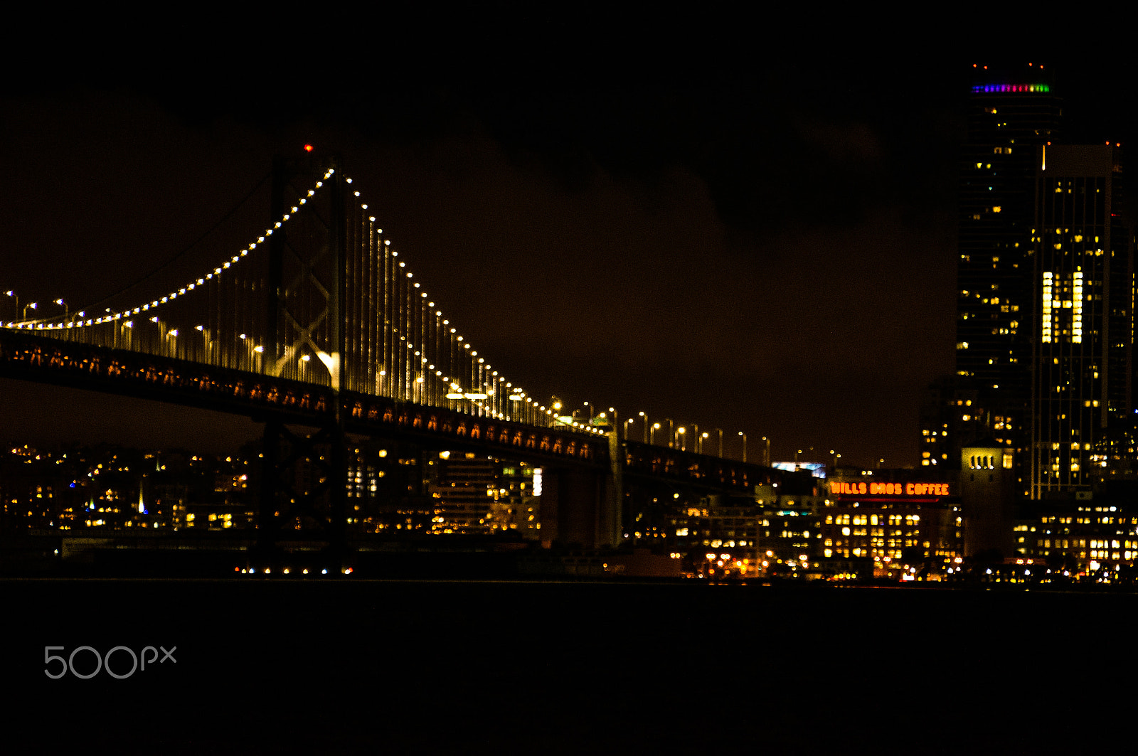 Sony Alpha NEX-5N + Sony E 55-210mm F4.5-6.3 OSS sample photo. The lights on the bay photography
