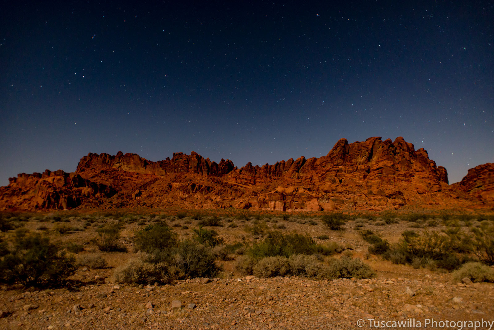 Nikon D600 + Nikon AF Nikkor 20mm F2.8D sample photo. Valley of fire mountains photography