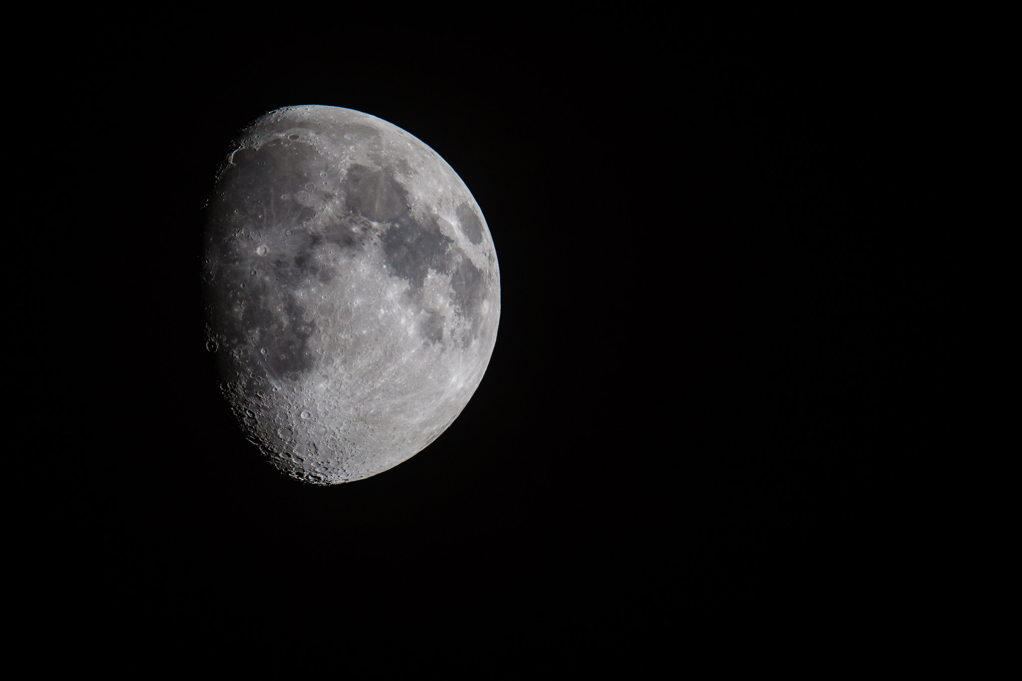 Canon EF 600mm F4L IS II USM sample photo. Full moon photography
