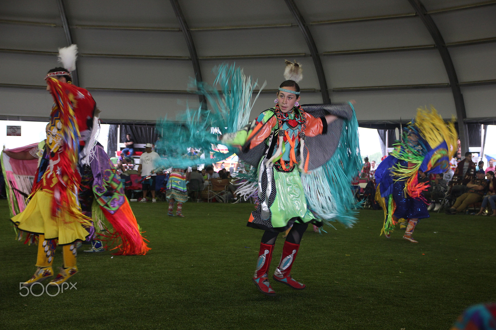 Canon EOS 550D (EOS Rebel T2i / EOS Kiss X4) sample photo. Pow wow summer event photography