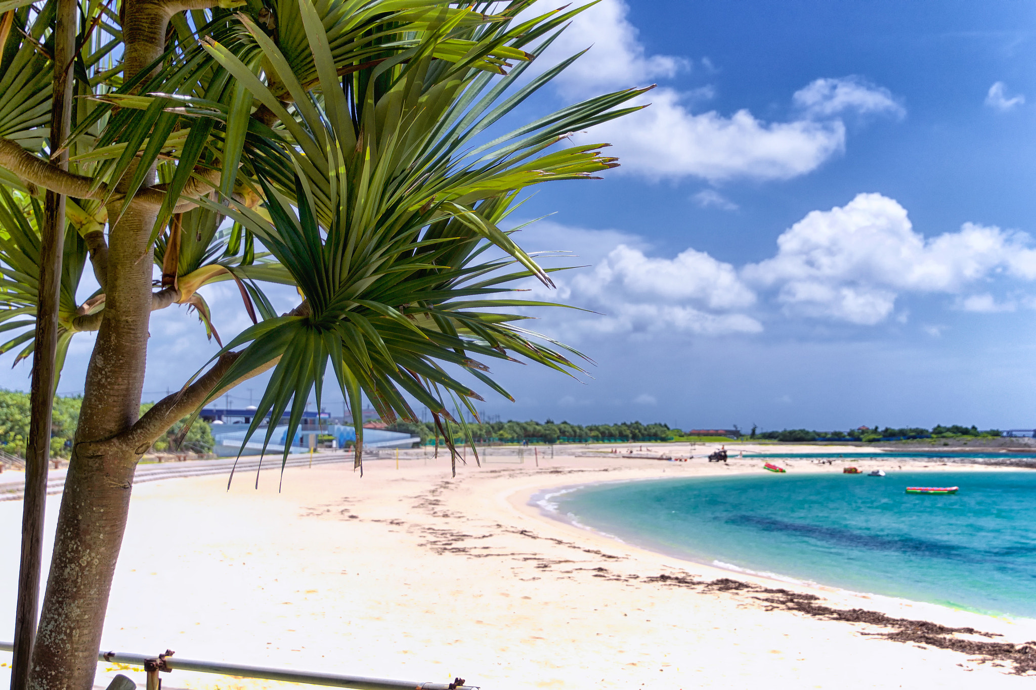 Panasonic Lumix DMC-GH3 + OLYMPUS DIGITAL 12-60mm Lens sample photo. View of the beach okinawa nishihara. photography