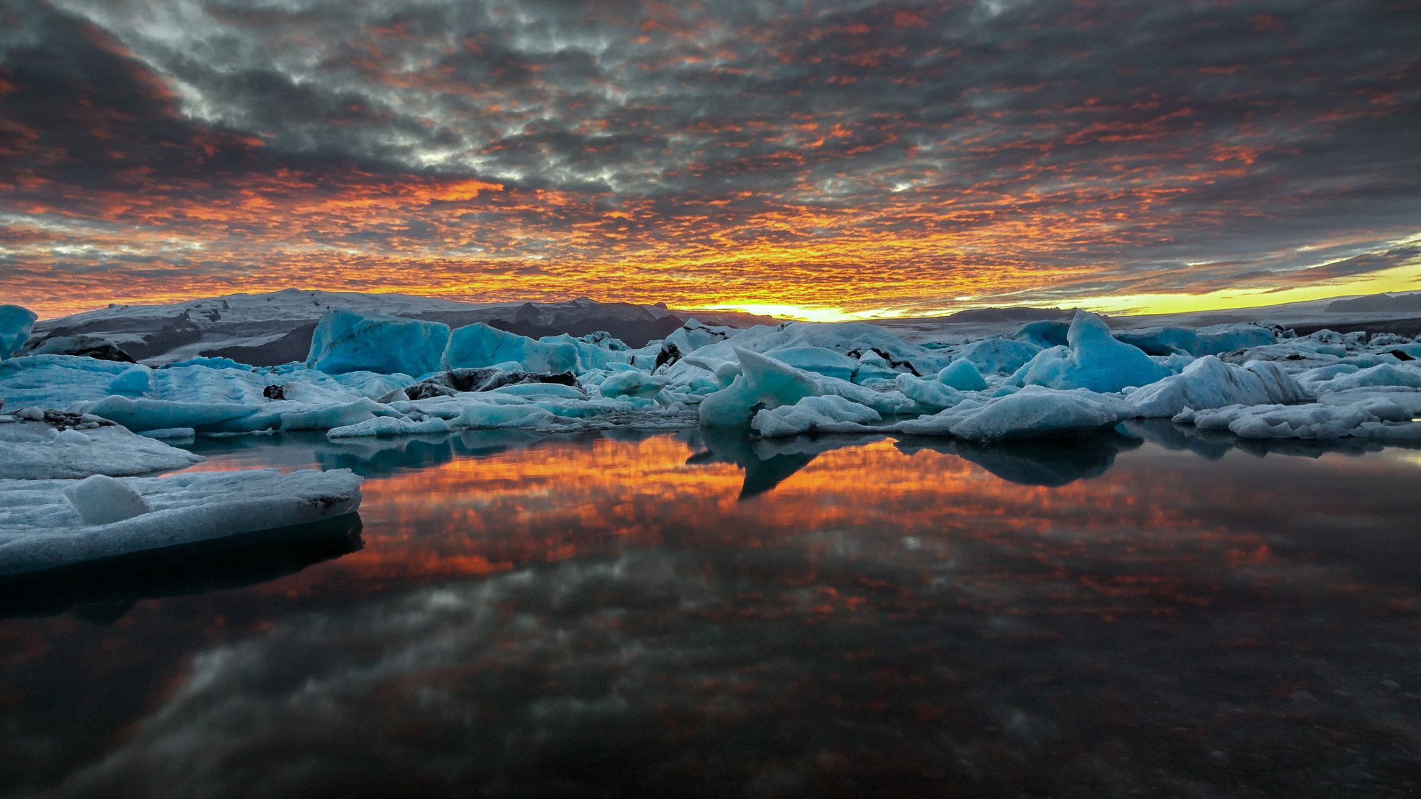 Tokina AT-X Pro 12-24mm F4 (IF) DX sample photo. Burning sky photography