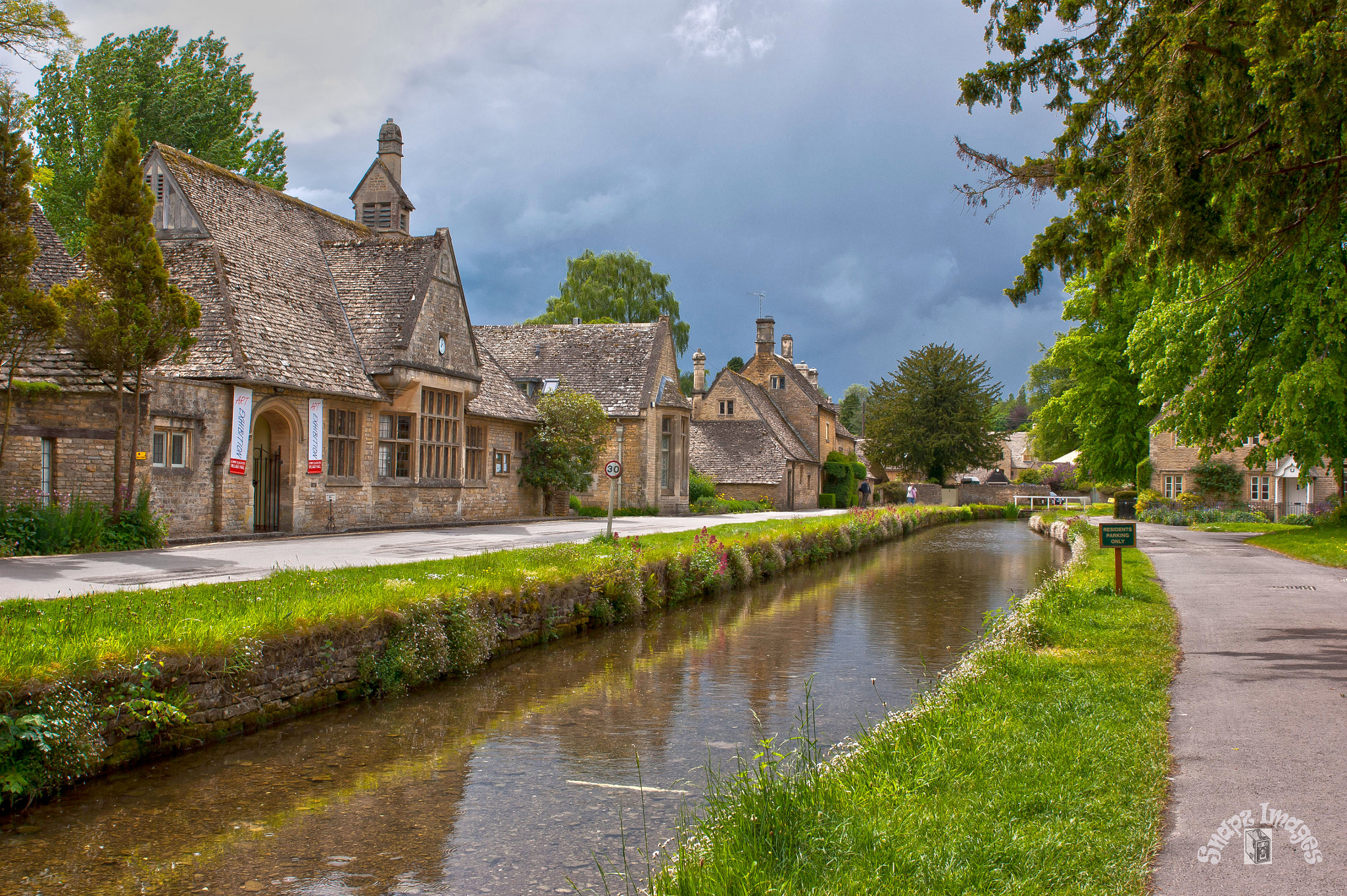 Sony Alpha DSLR-A350 + 24-70mm F2.8-2.8 SSM sample photo. Lower slaughter, cotswalds, uk photography