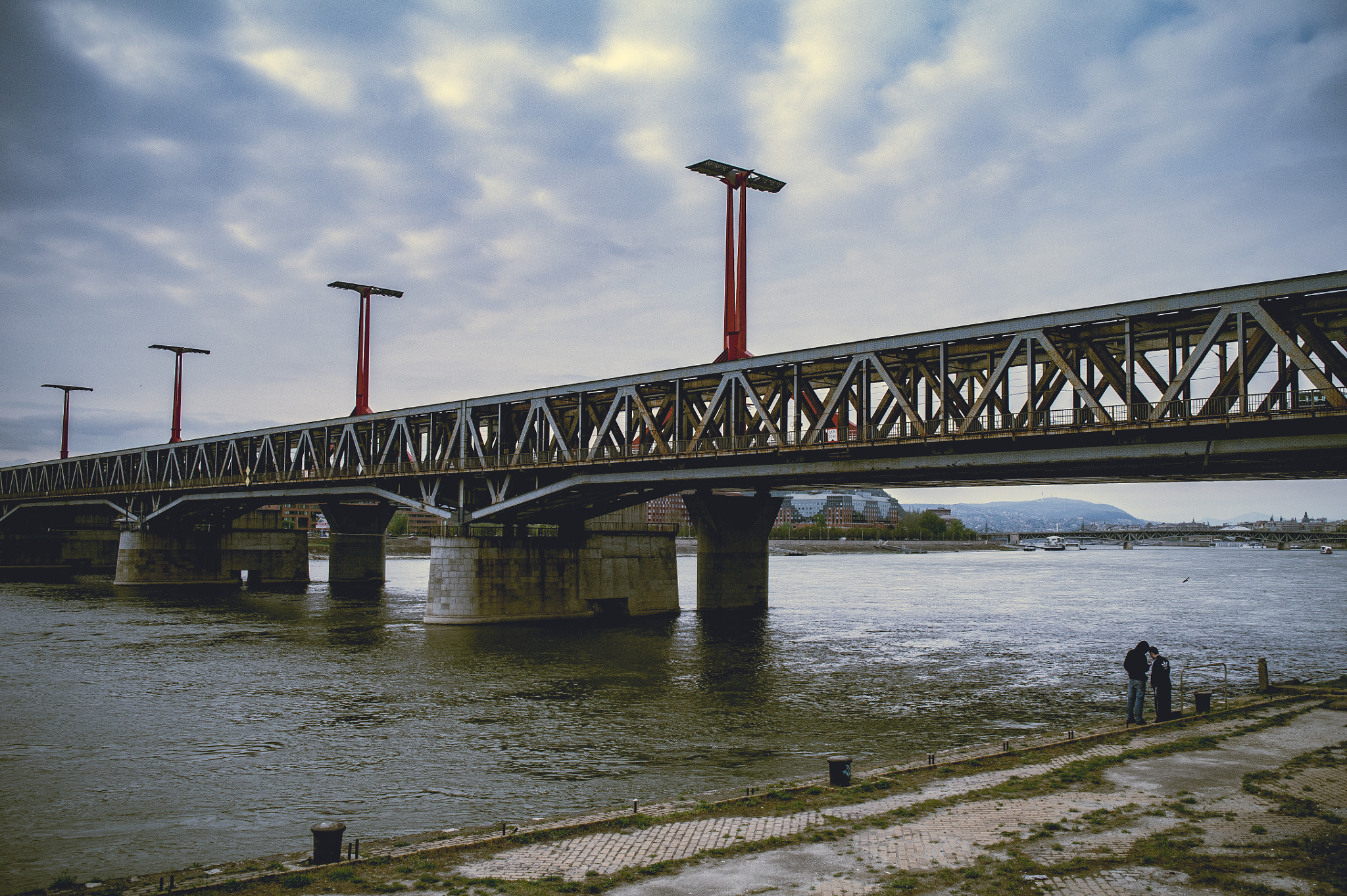 Samsung NX10 sample photo. On the streets of budapest photography
