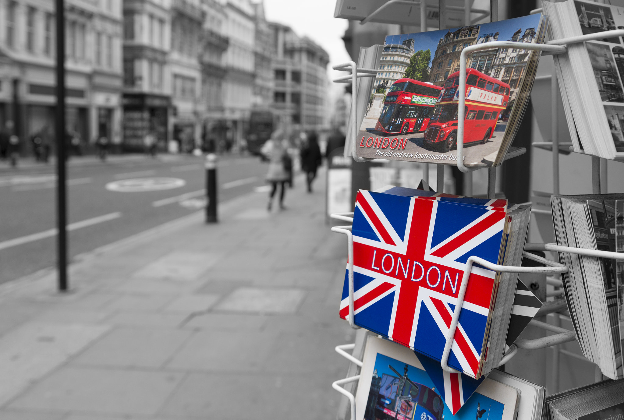 Pentax K-5 IIs sample photo. London greeting cards photography