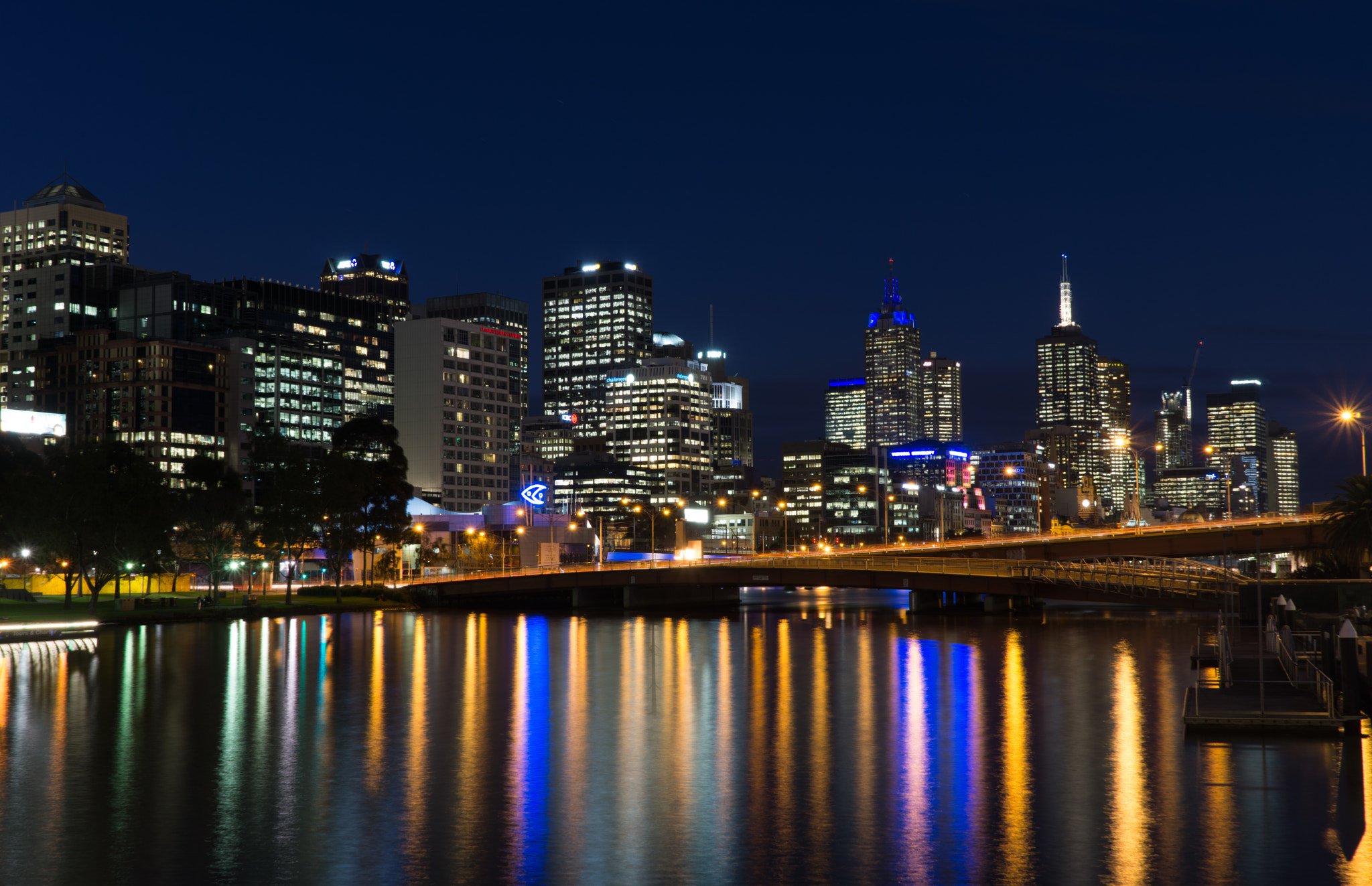 Sony a6000 + Sony FE 28-70mm F3.5-5.6 OSS sample photo. Melbourne city photography