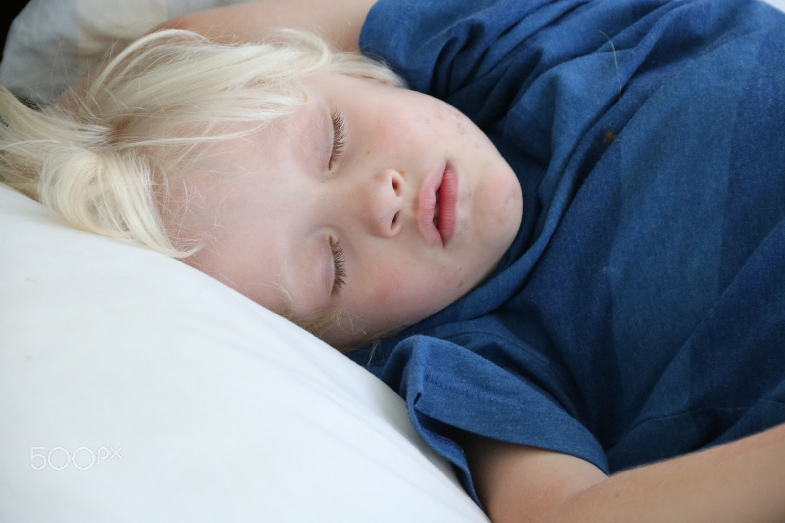 Canon EOS 750D (EOS Rebel T6i / EOS Kiss X8i) sample photo. Angel boy 8567 photography