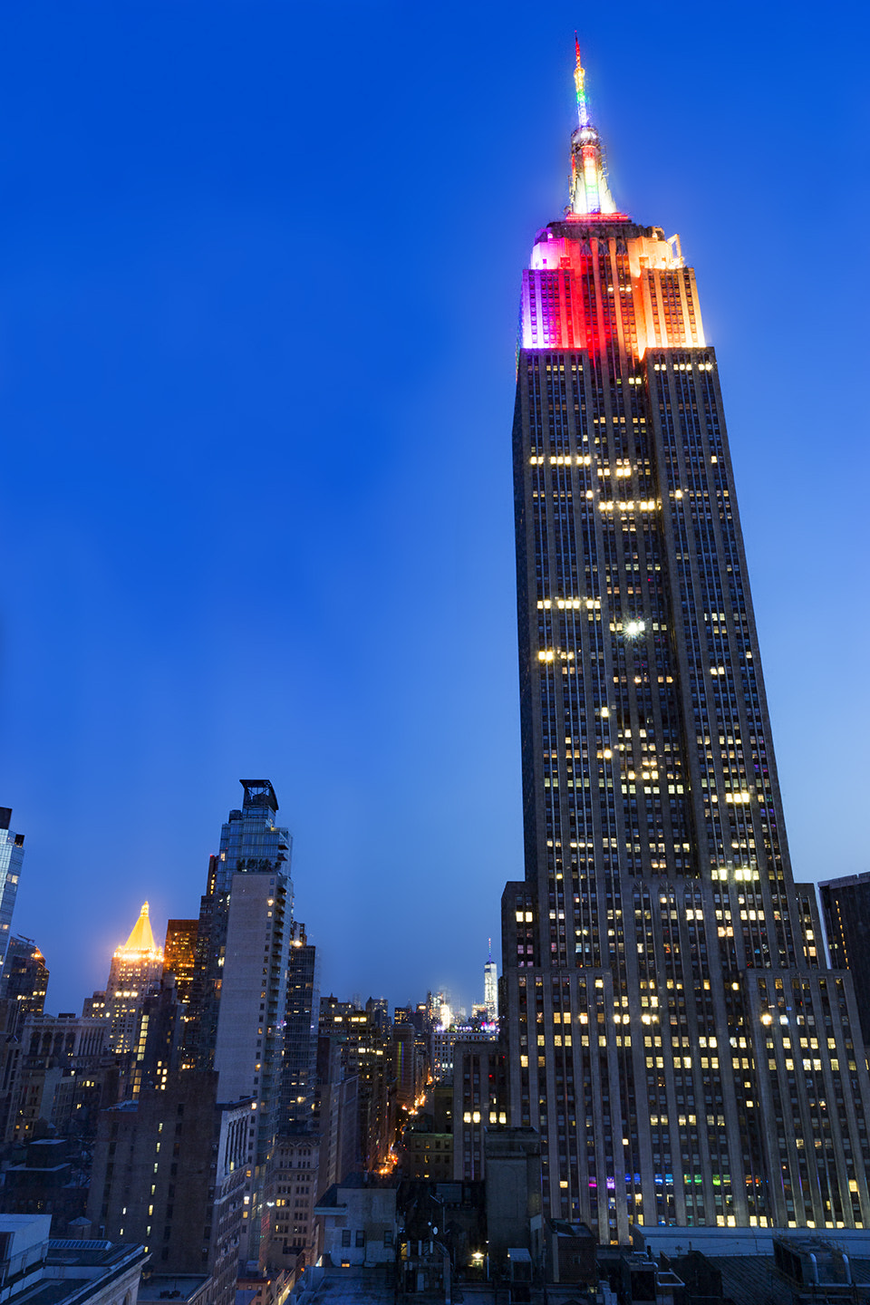 Sony SLT-A99V sample photo. Nyc prideempirestate dig photography