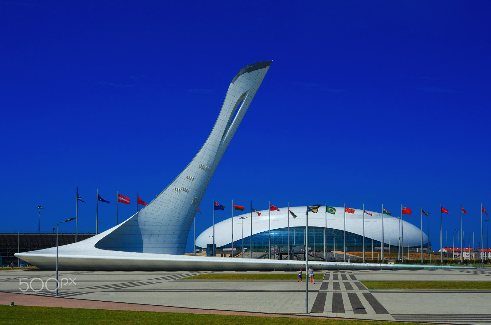 OLYMPUS M.12-50mm F3.5-6.3 sample photo. The olympic torch & the ice palace bolshoy photography