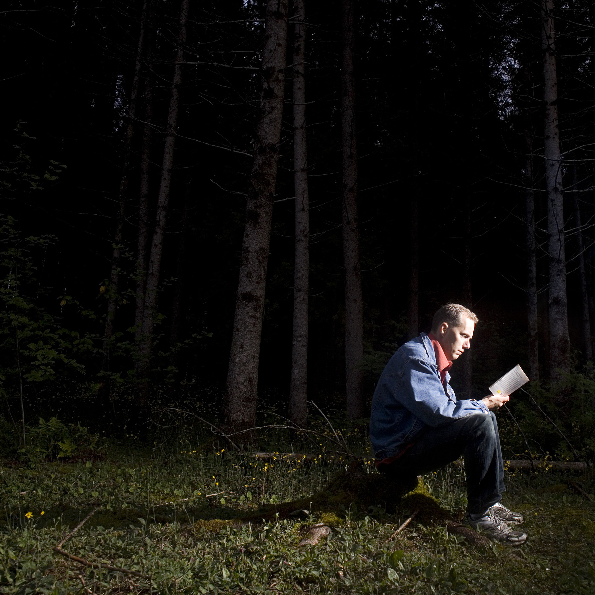 Canon EF 24mm F2.8 sample photo. Lecture de nuit(night reading) photography