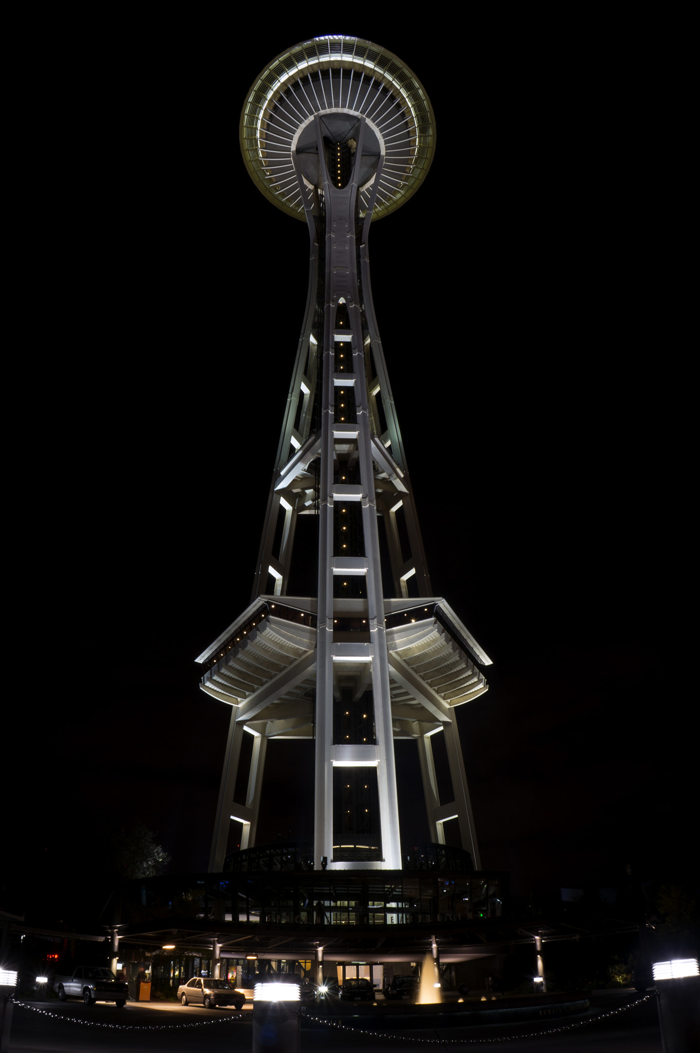 Sony Alpha NEX-6 + Sony E 16mm F2.8 sample photo. Space needle-1 photography