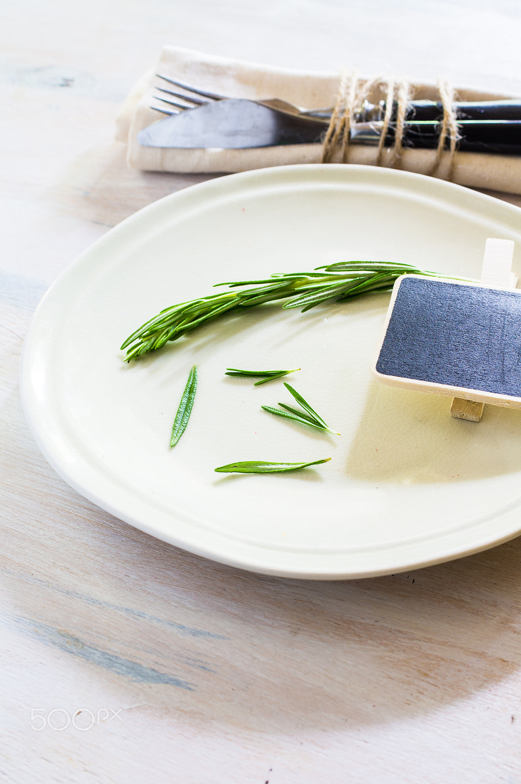 Sony SLT-A55 (SLT-A55V) + Sony DT 30mm F2.8 Macro SAM sample photo. Table setting with rosemary photography