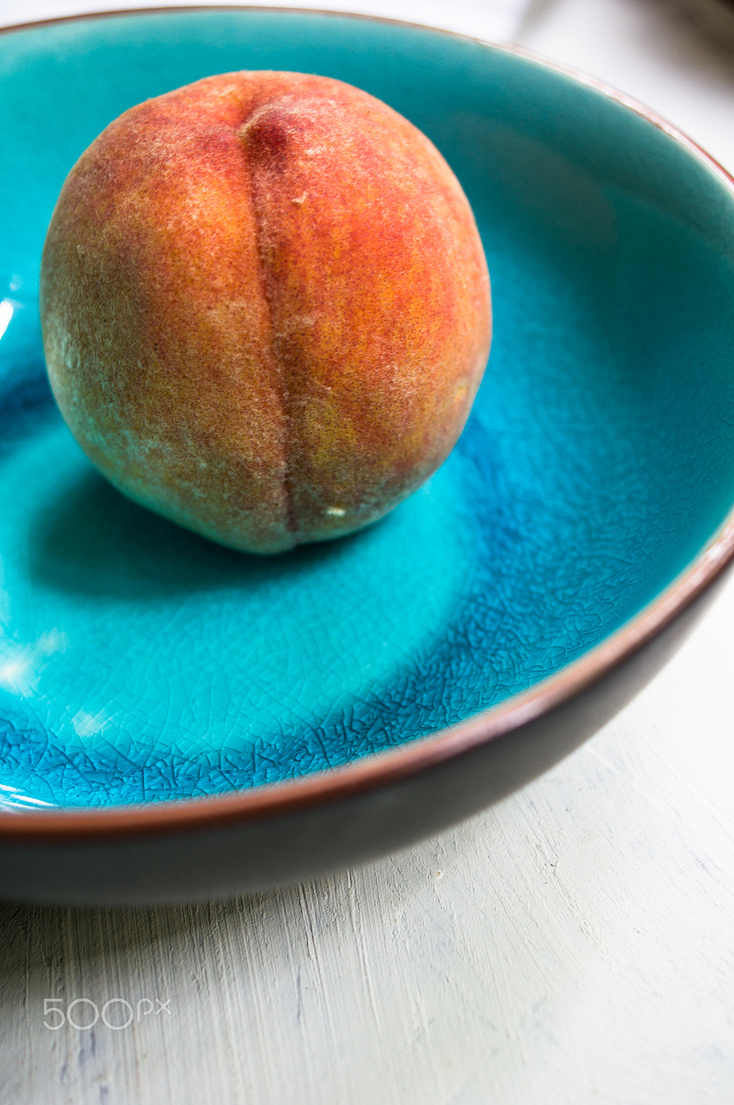 Sony SLT-A55 (SLT-A55V) + Sony DT 30mm F2.8 Macro SAM sample photo. Vintage plates with peach photography