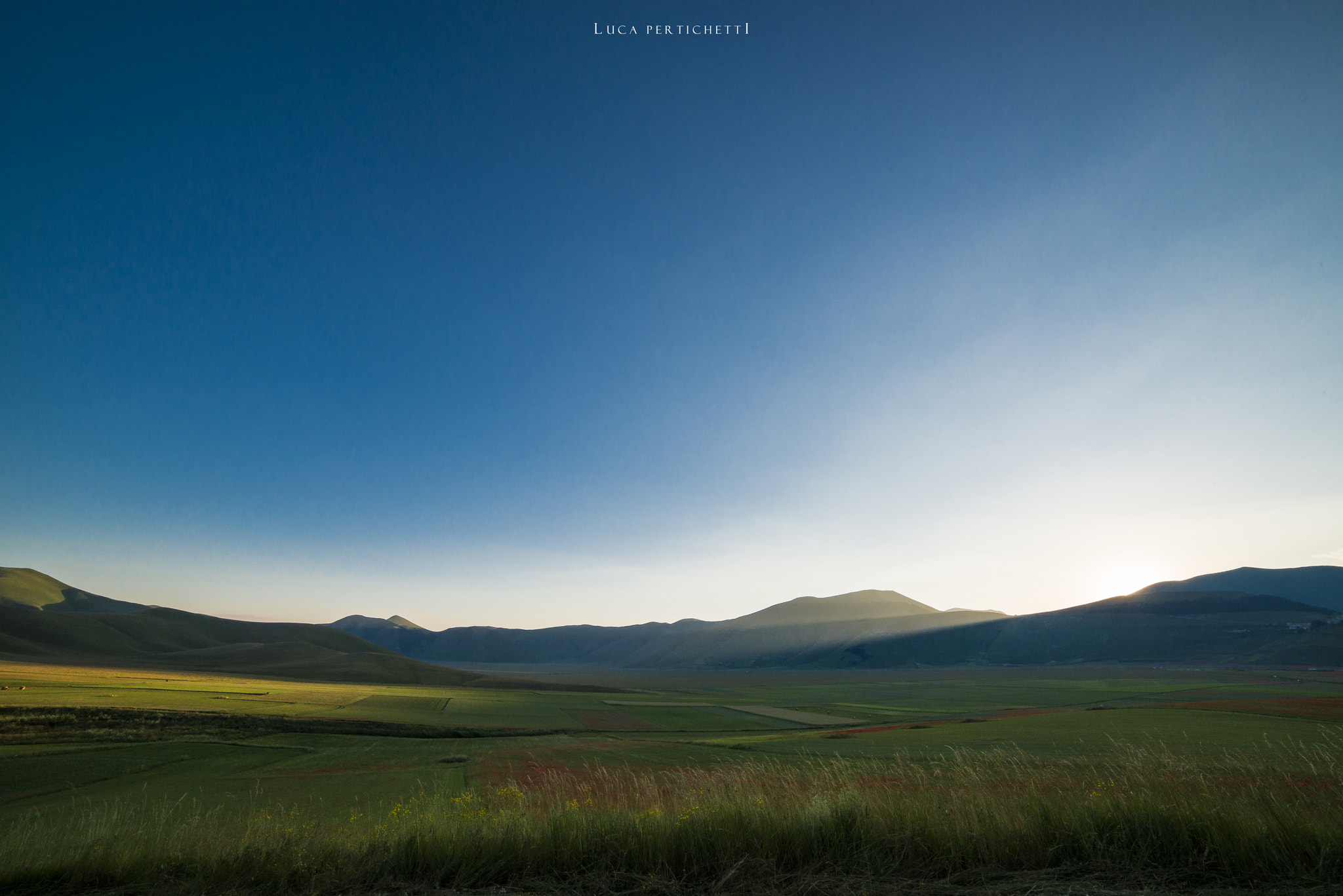 Samyang 14mm F2.8 ED AS IF UMC sample photo. Last ray photography