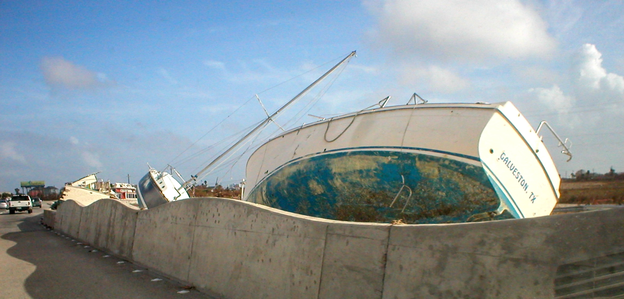 Olympus C120,D380 sample photo. Beached photography