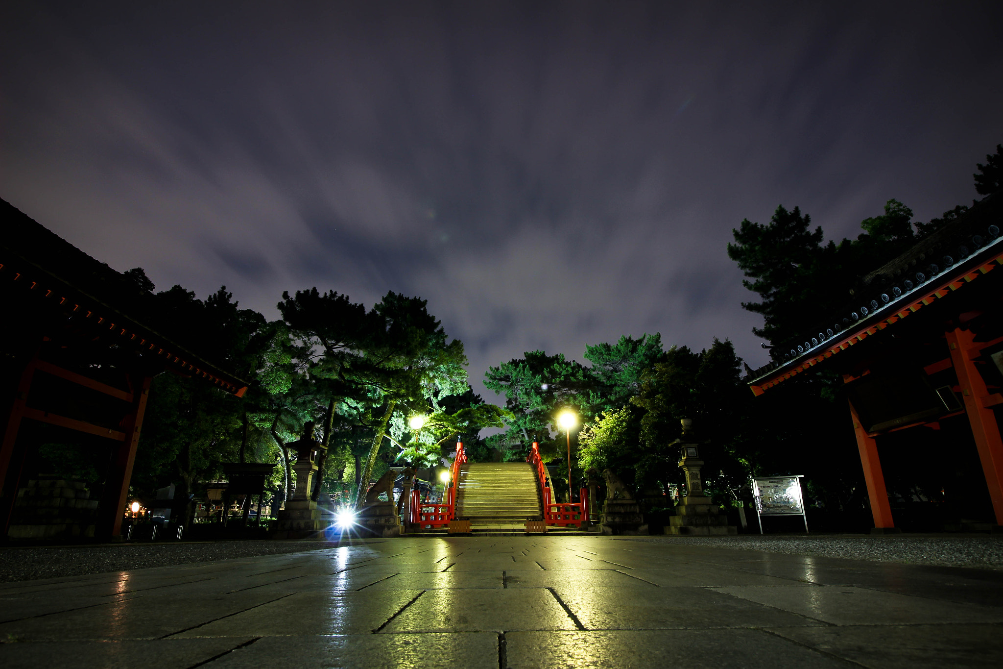 Canon EOS 100D (EOS Rebel SL1 / EOS Kiss X7) sample photo. Shrine photography