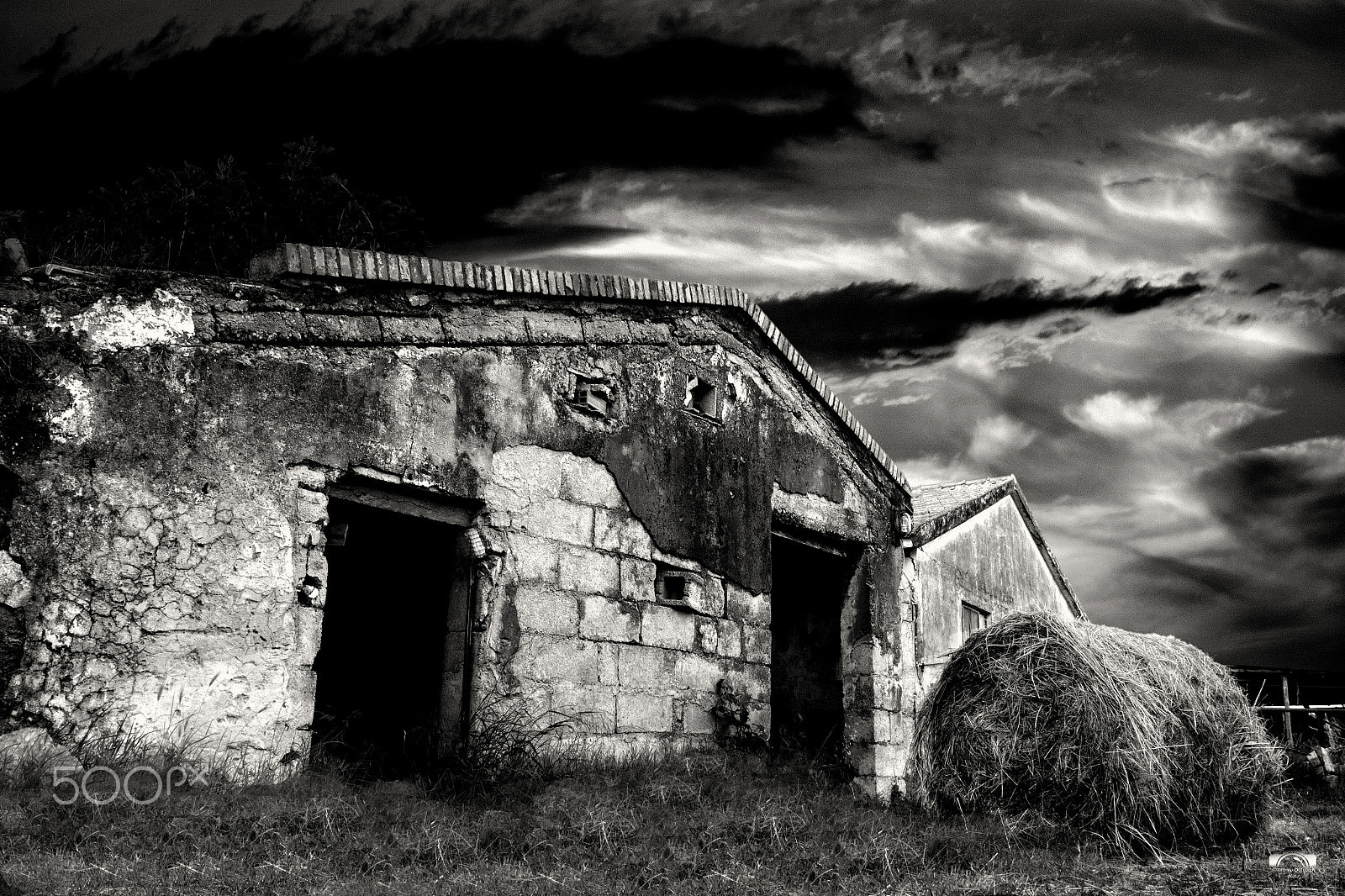 Samsung NX 20-50mm F3.5-5.6 ED sample photo. Forno antico b/w photography