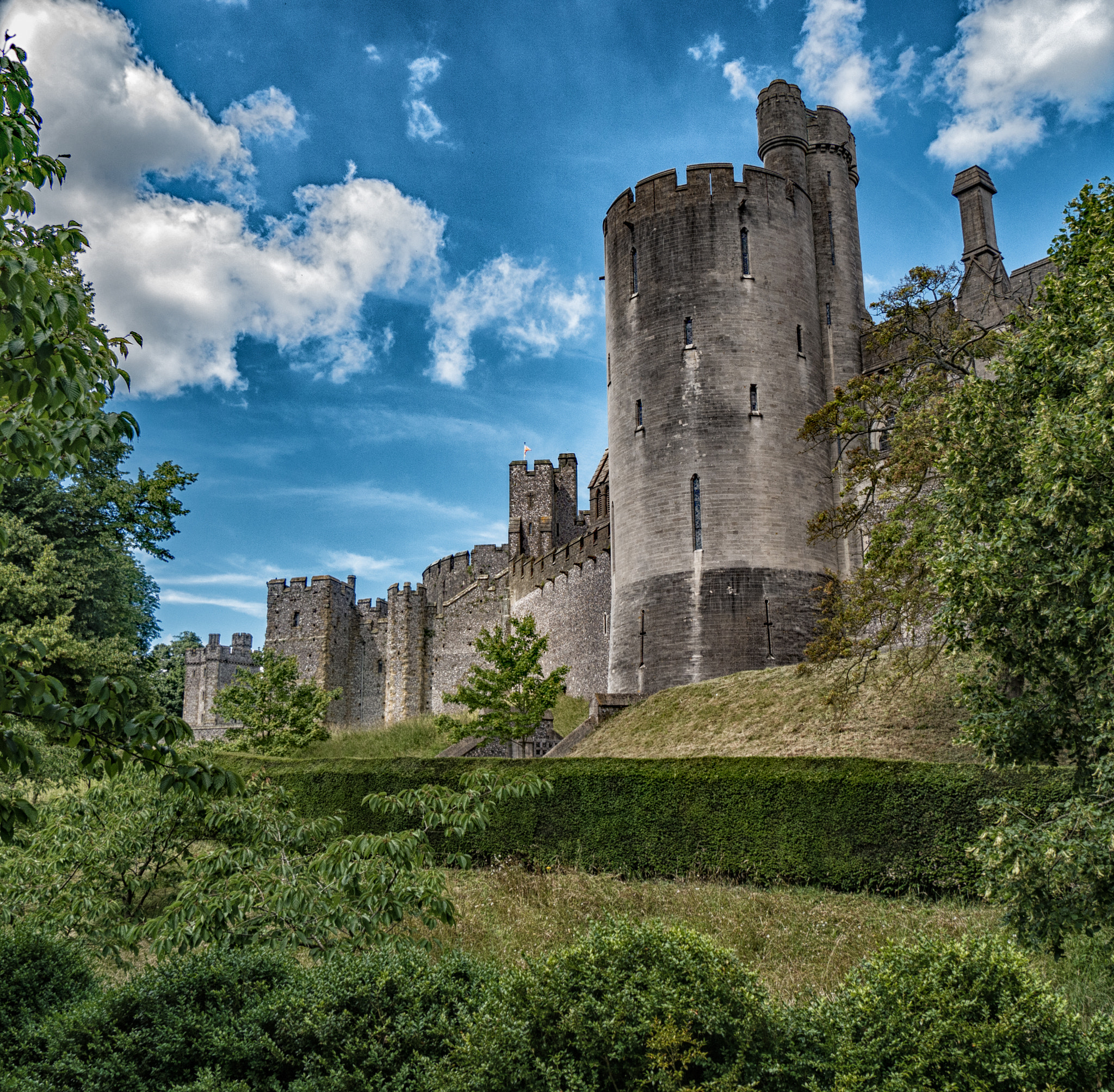 Panasonic Lumix DMC-G5 sample photo. Arundel castle photography