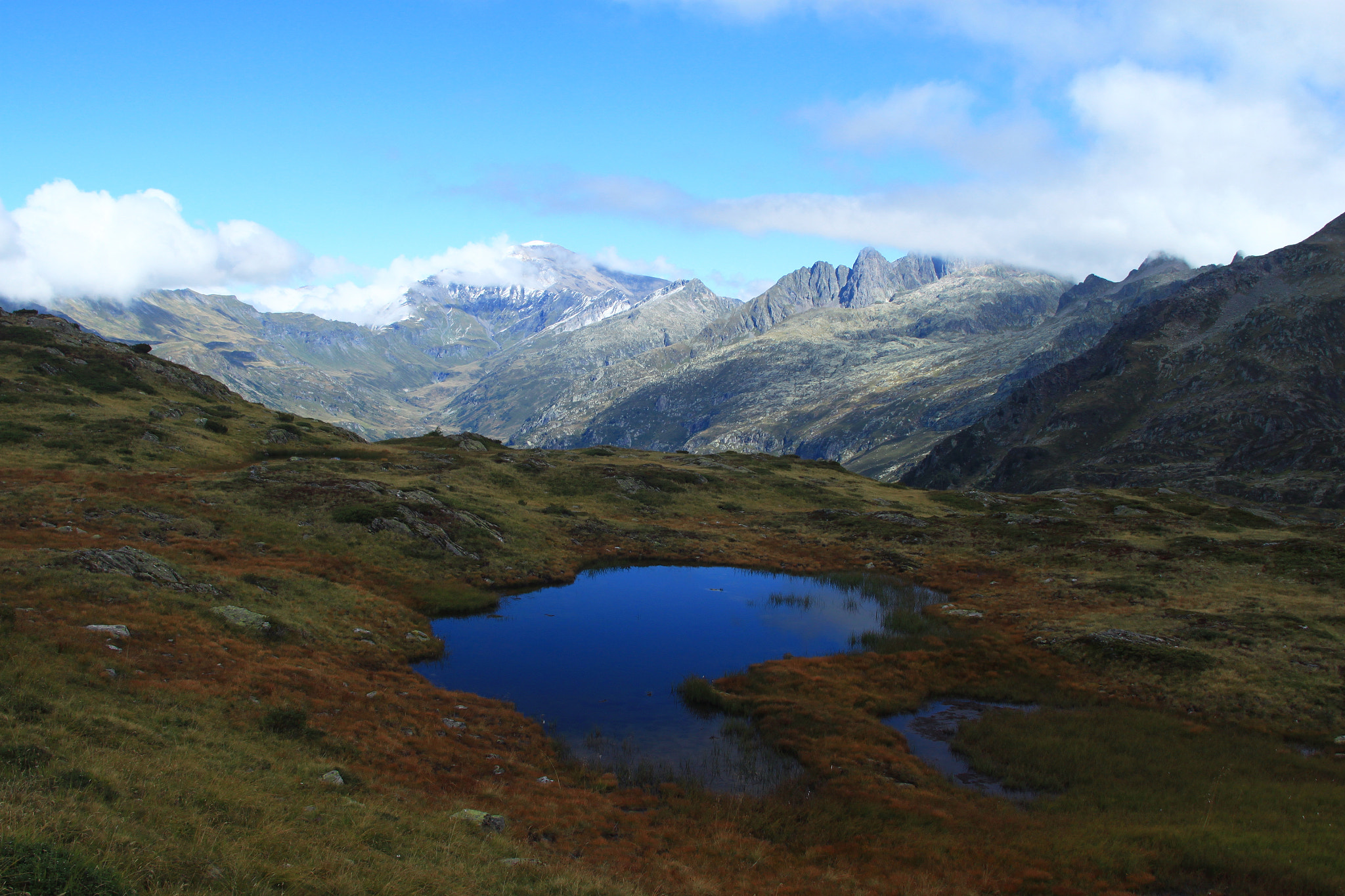 Canon EF 24-85mm F3.5-4.5 USM sample photo. Gouille des aiguilles rouges photography