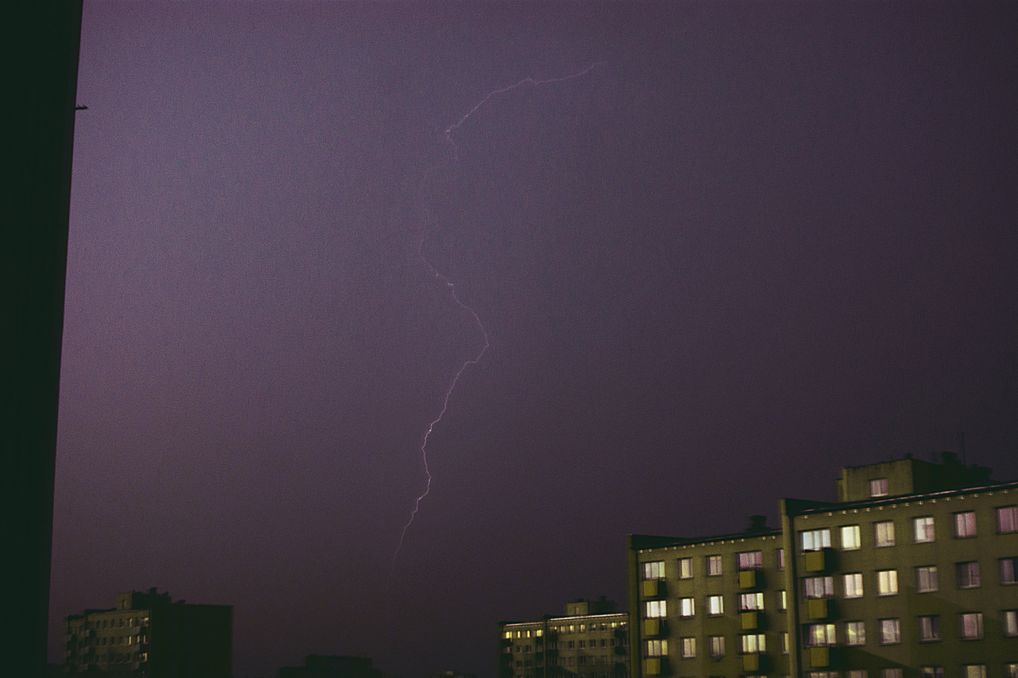 Minolta AF 35-70mm F3.5-4.5 [II] sample photo. Lightning photography