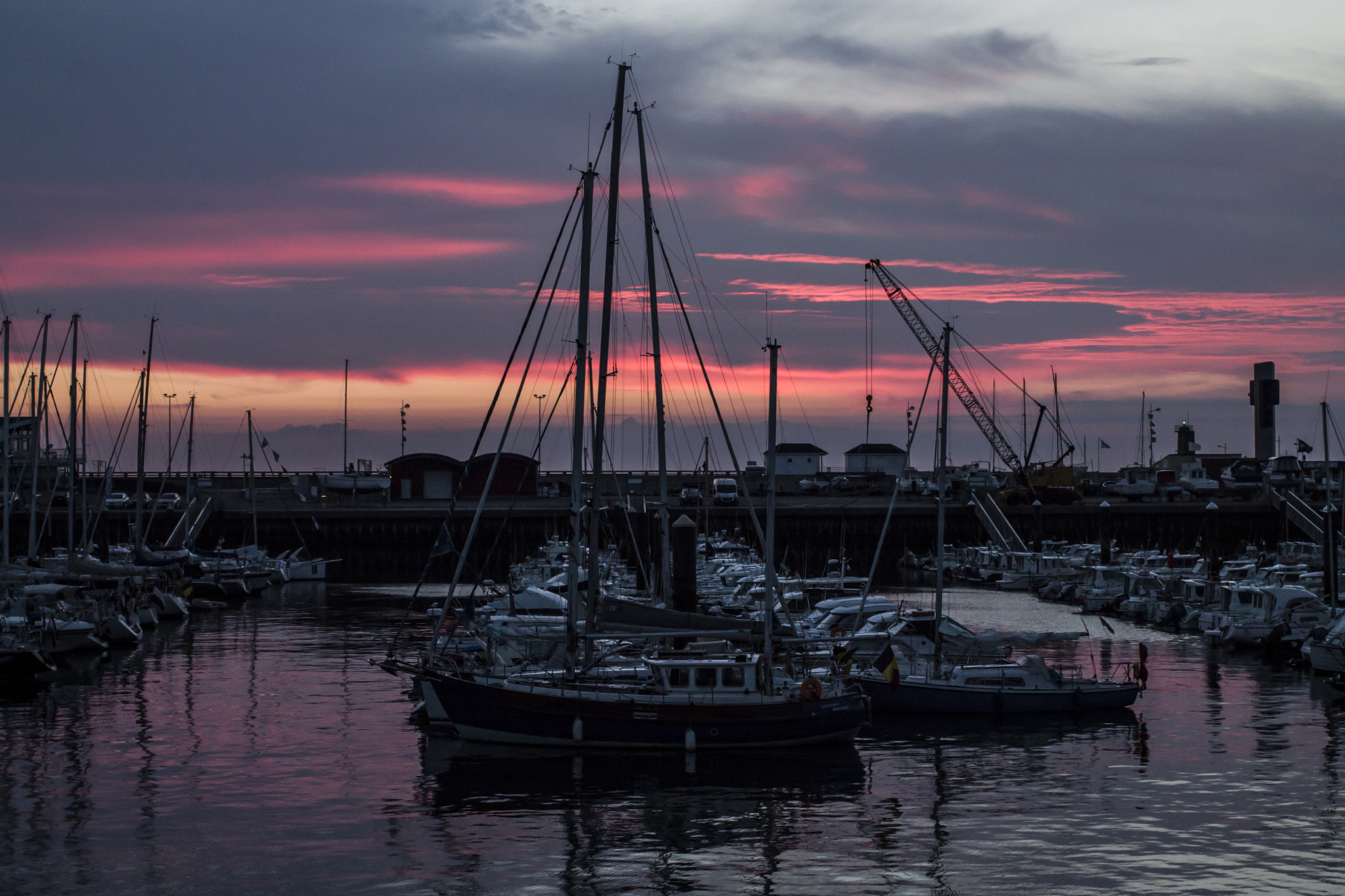 Canon EOS 1100D (EOS Rebel T3 / EOS Kiss X50) + Canon EF 40mm F2.8 STM sample photo. Harbour in normandy photography