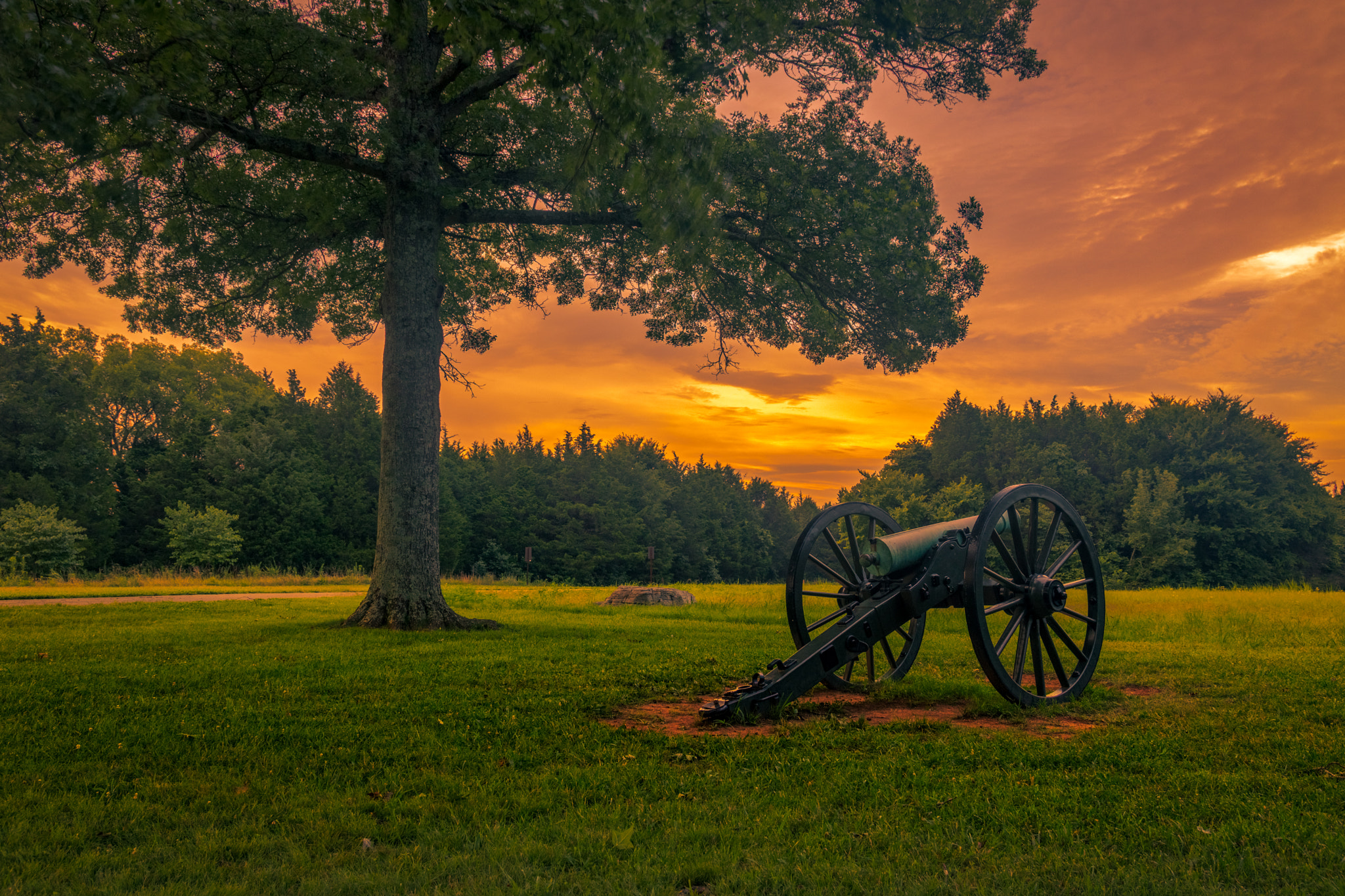 Canon EOS 760D (EOS Rebel T6s / EOS 8000D) sample photo. Stones river sunrise photography