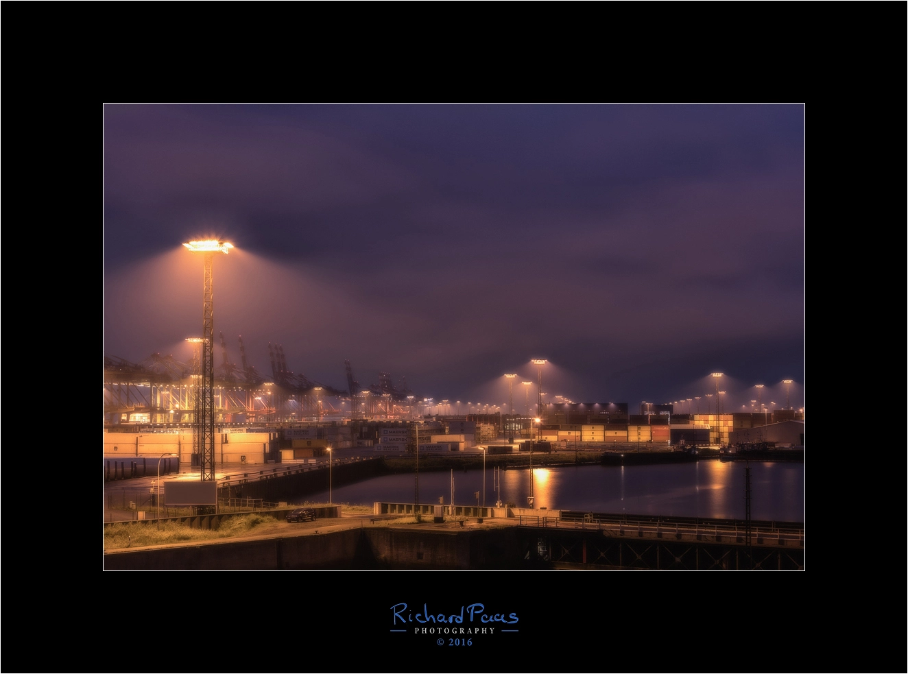 Canon EF 70-200mm F2.8L IS USM sample photo. Bremerhafen photography