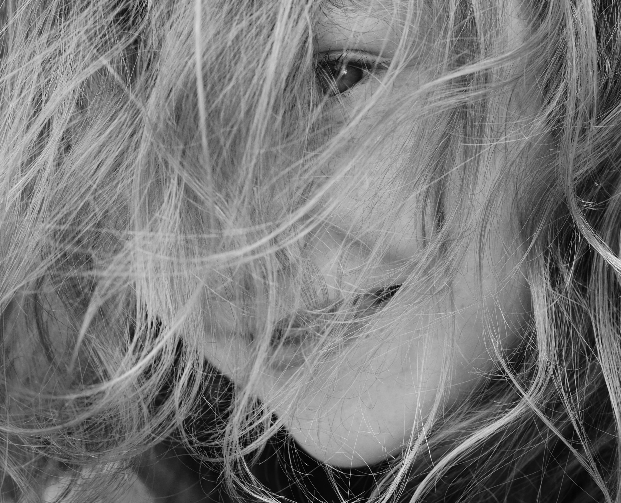 Manual Lens No CPU sample photo. Hidden smile photography