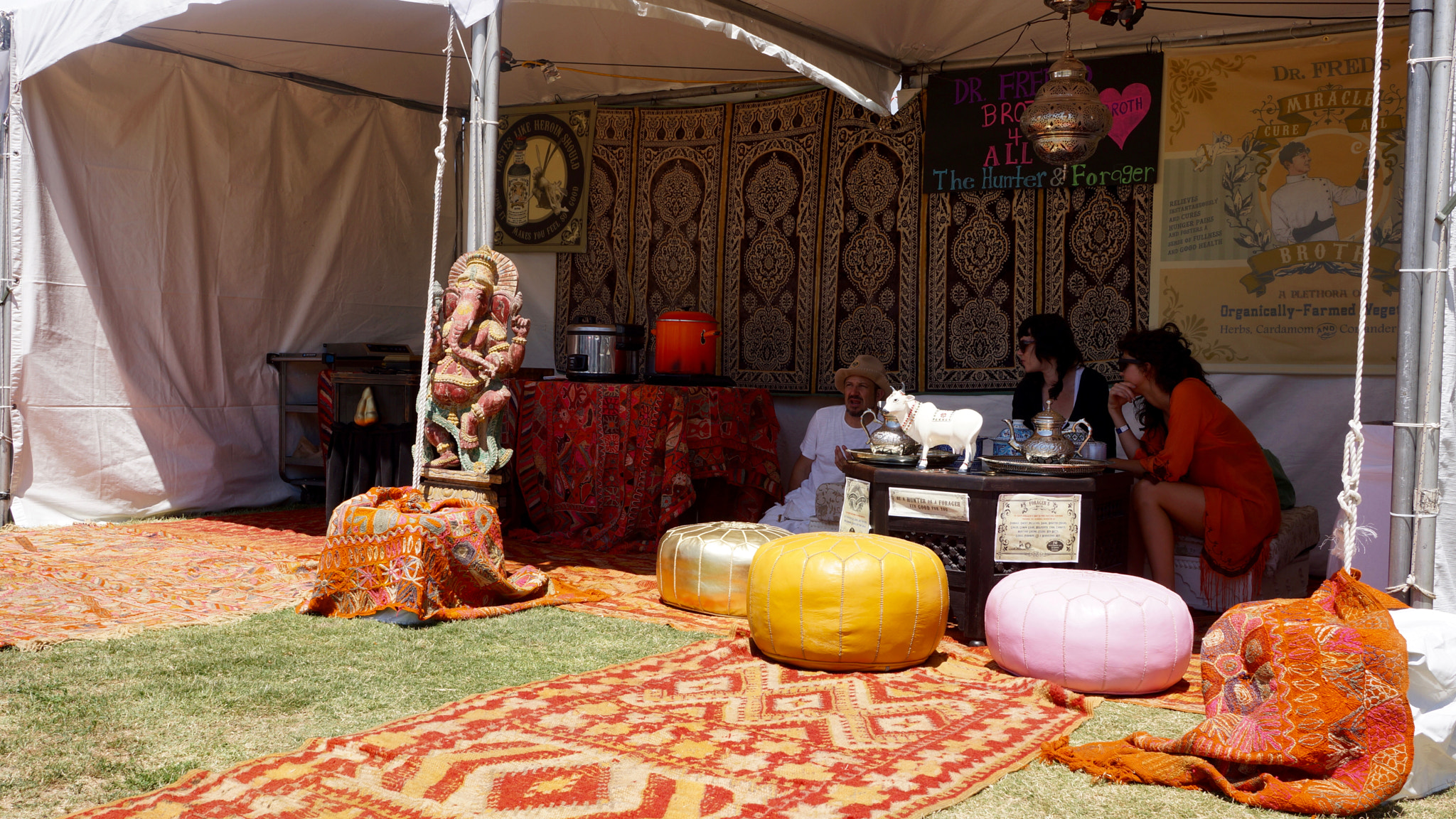 Sony Alpha NEX-7 + Sony Sonnar T* E 24mm F1.8 ZA sample photo. La food fest 2016 photography