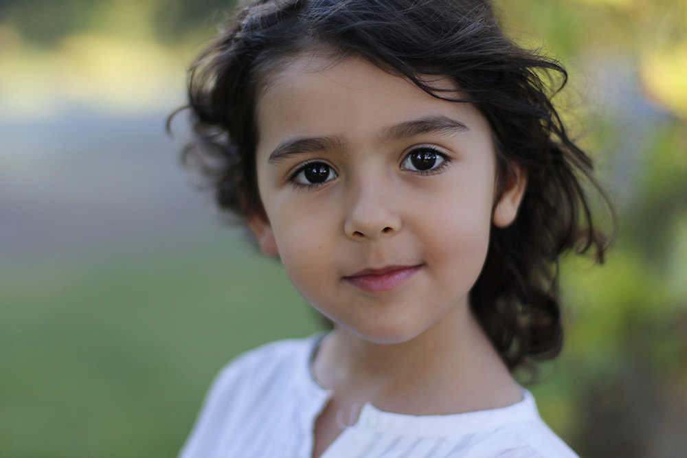 Canon EOS 650D (EOS Rebel T4i / EOS Kiss X6i) sample photo. Black eyes photography