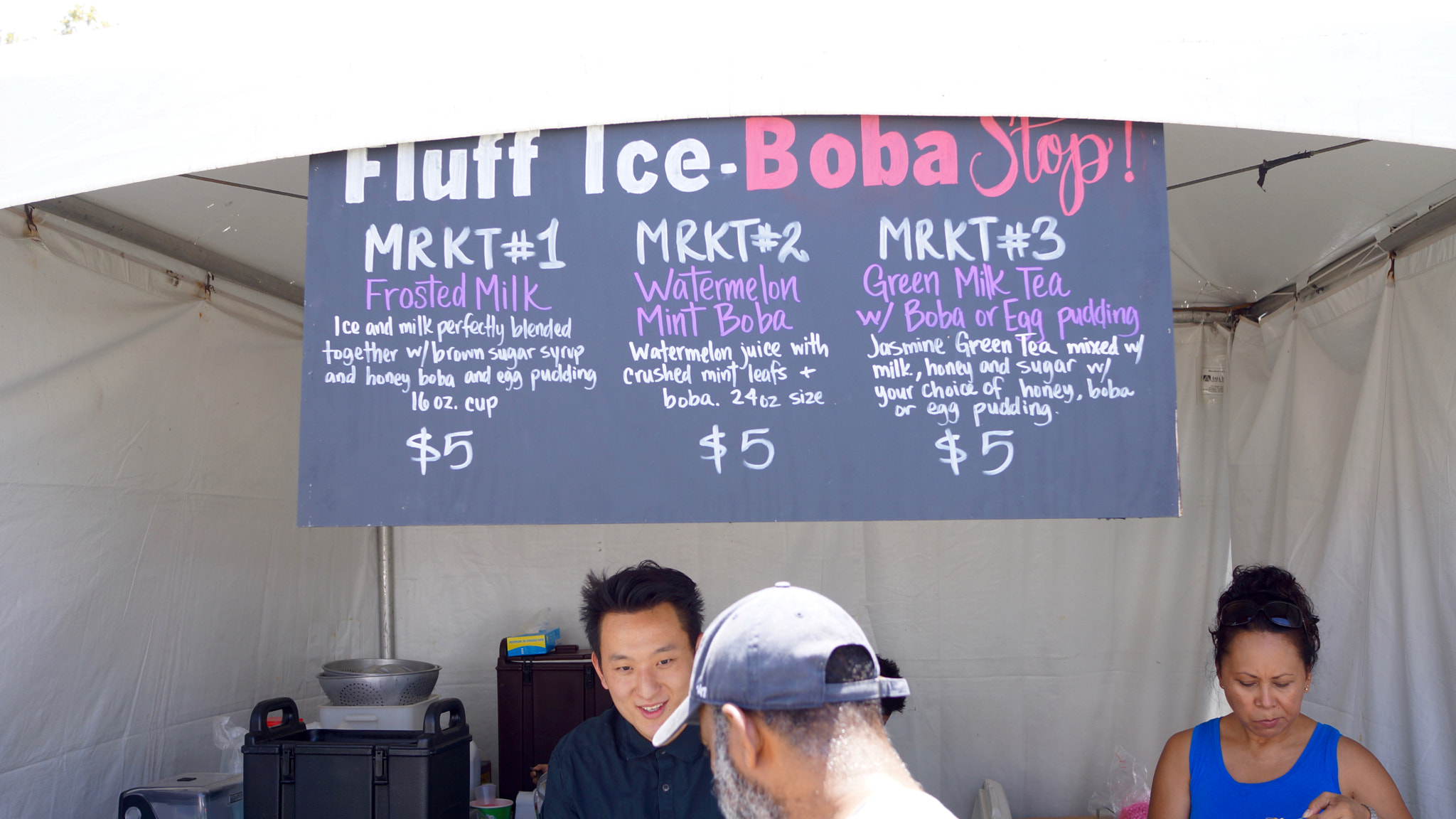 Sony Alpha NEX-7 + Sony Sonnar T* E 24mm F1.8 ZA sample photo. La food fest 2016 photography