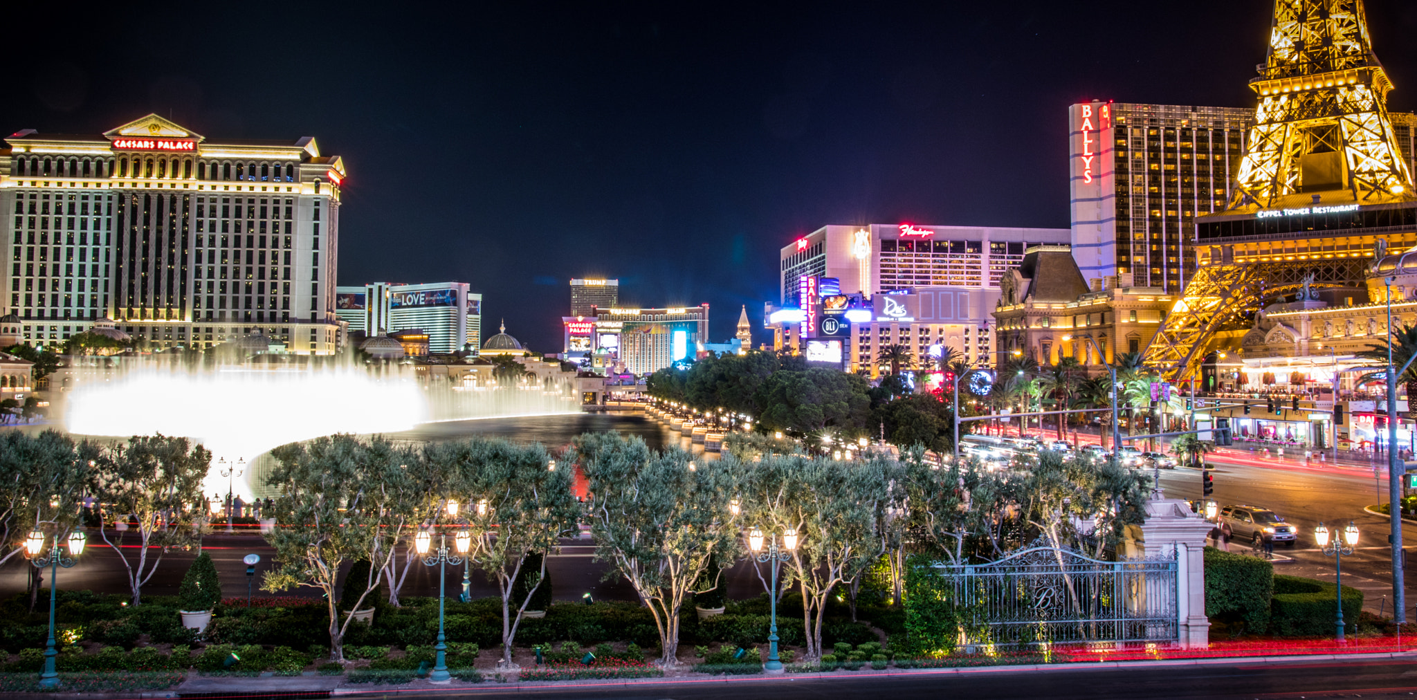 Sigma 18-35mm f/1.8 DC HSM sample photo. Las vegas strip photography