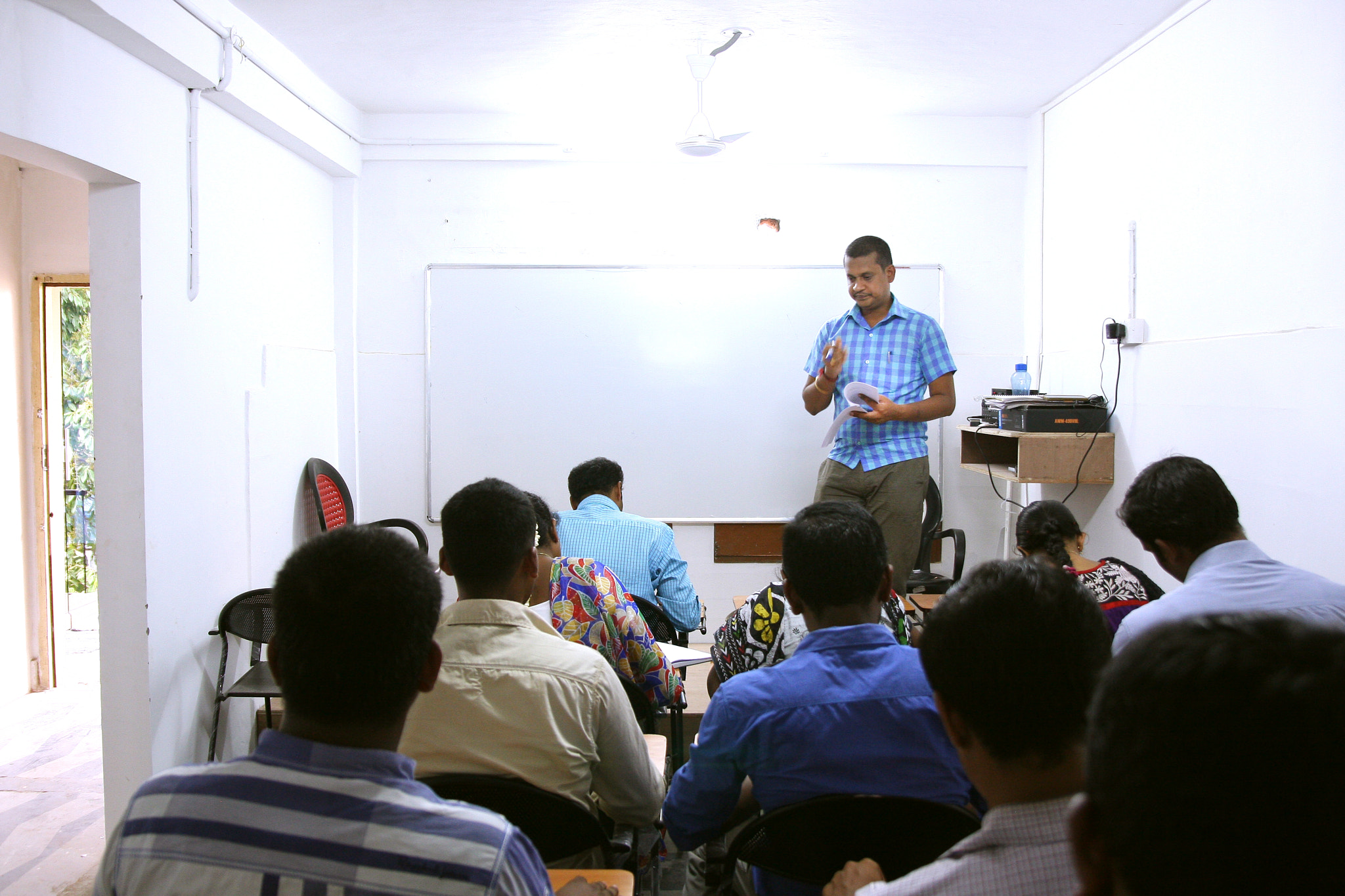 Sigma 17-70mm F2.8-4 DC Macro OS HSM sample photo. Vetrii ias academy - tnpsc live class photography