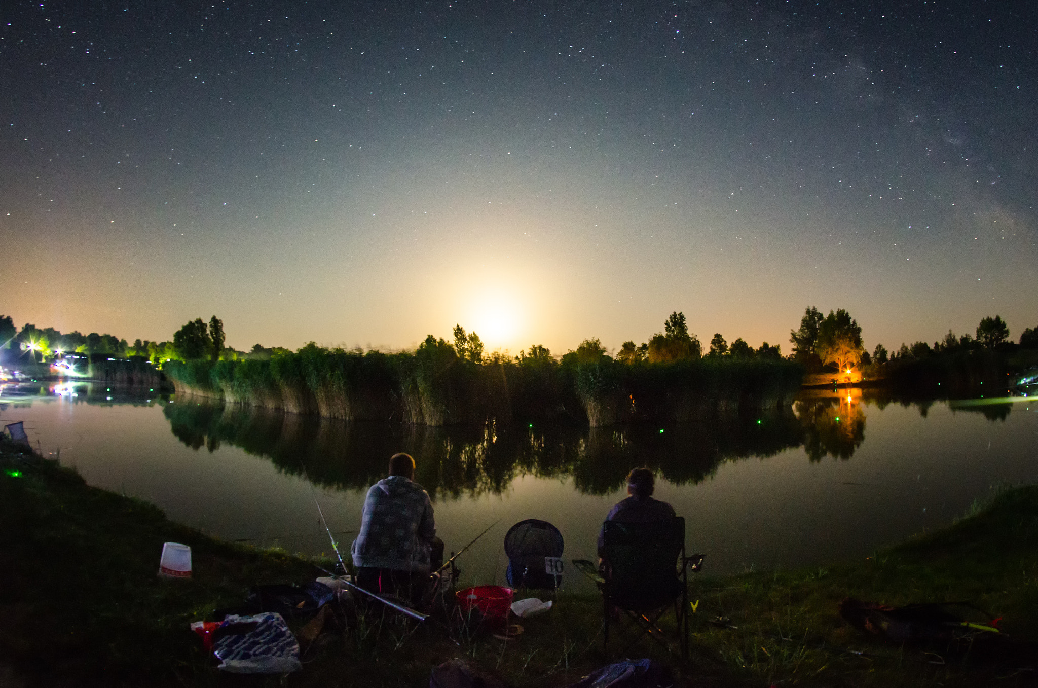 Nikon D7000 + Samyang 8mm F3.5 Aspherical IF MC Fisheye sample photo. Nightfish photography
