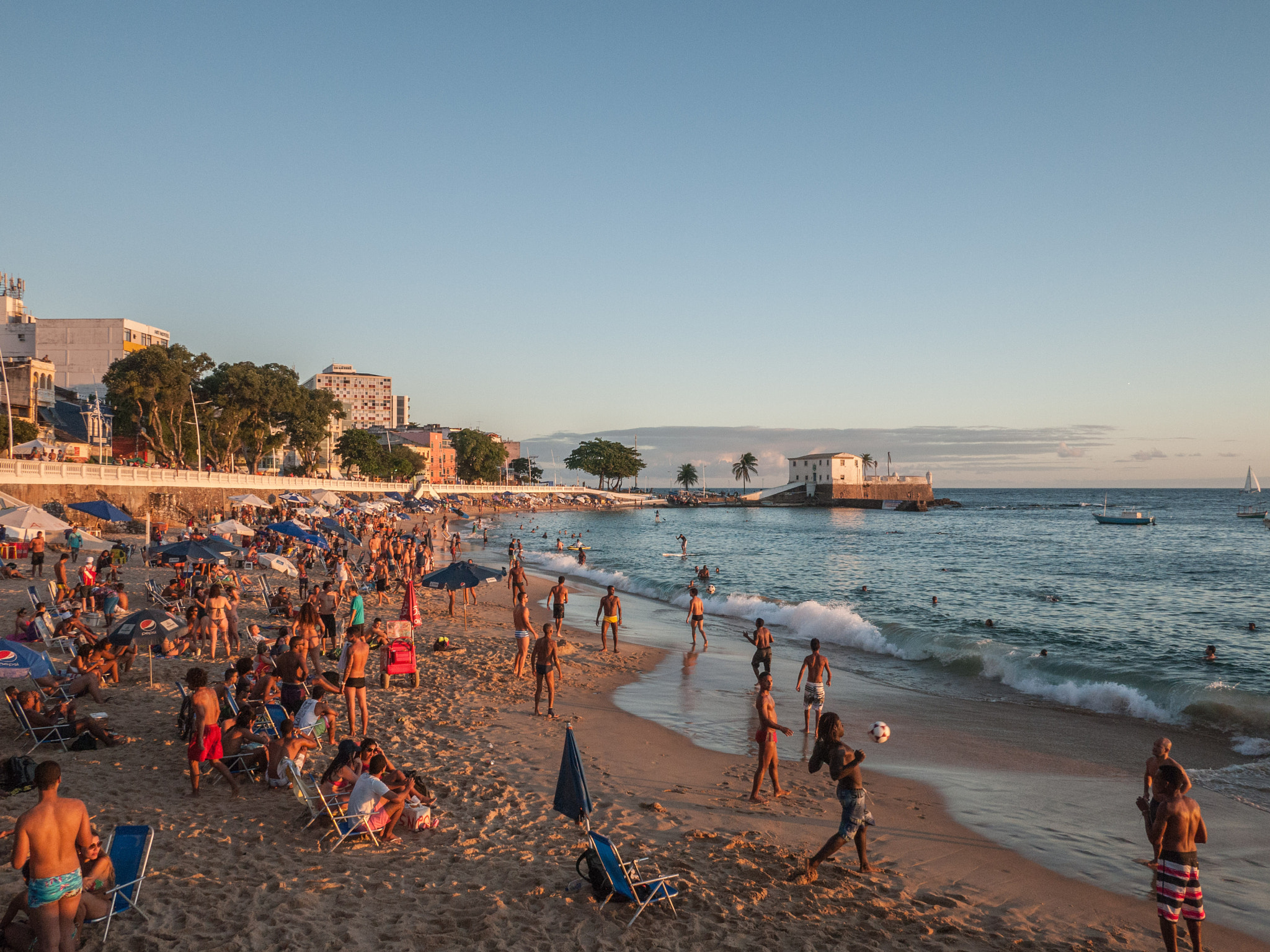 Panasonic Lumix DMC-GF2 + Panasonic Lumix G 14mm F2.5 ASPH sample photo. Porto da barra photography