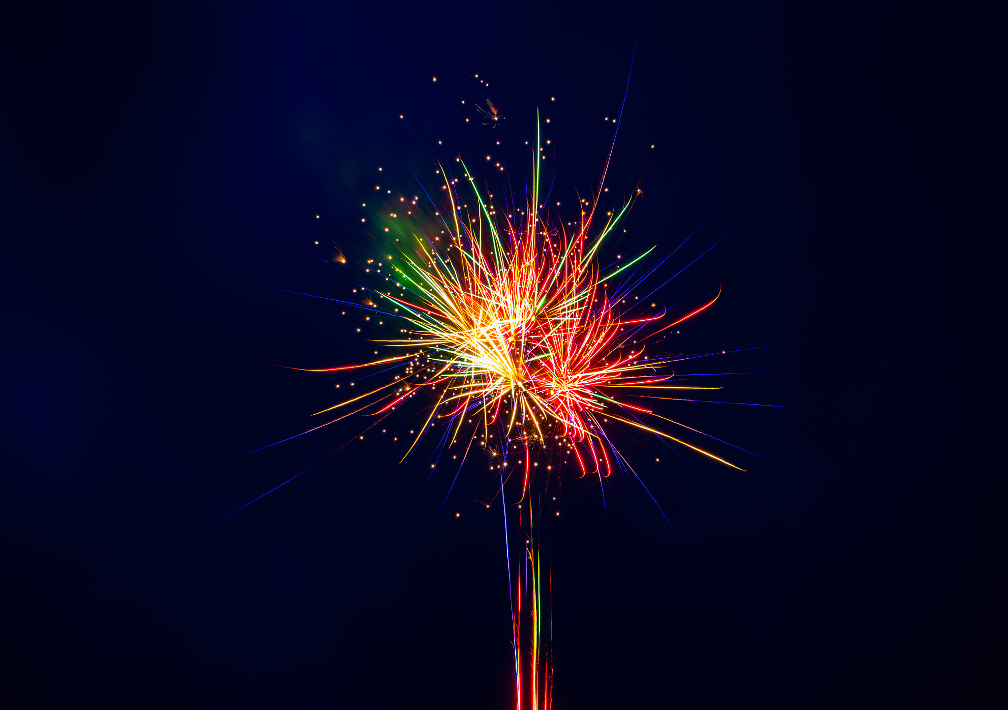 Olympus OM-D E-M5 II + OLYMPUS M.12-50mm F3.5-6.3 sample photo. Fireworks photography