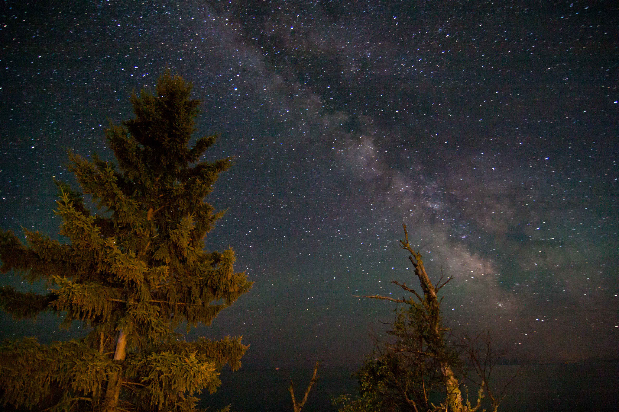 Canon EOS 50D + Tokina AT-X Pro 12-24mm F4 (IF) DX sample photo. North shore sky photography