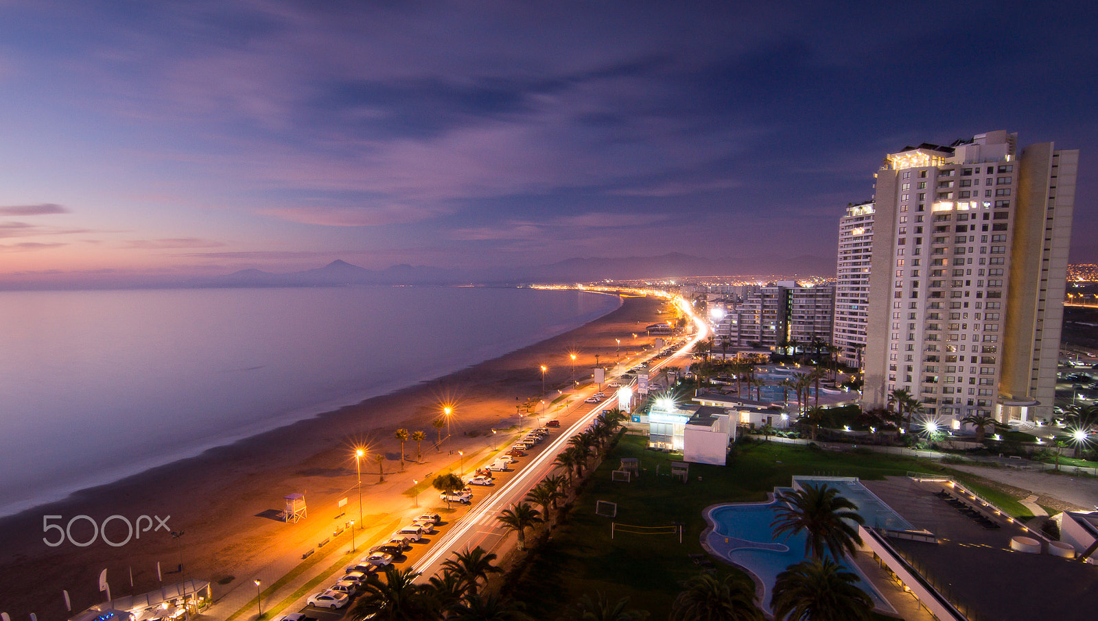 Sony SLT-A58 + 20mm F2.8 sample photo. La serena city photography
