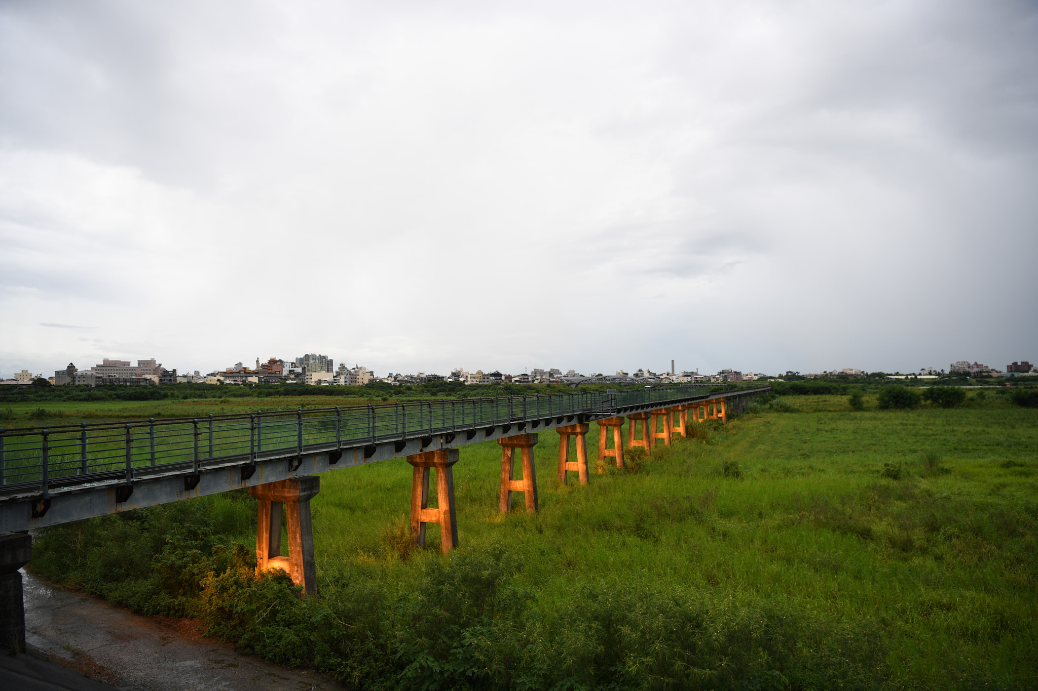 Nikon D5 + Nikon AF-S Nikkor 24-70mm F2.8E ED VR sample photo. Countryside and small town in distance photography