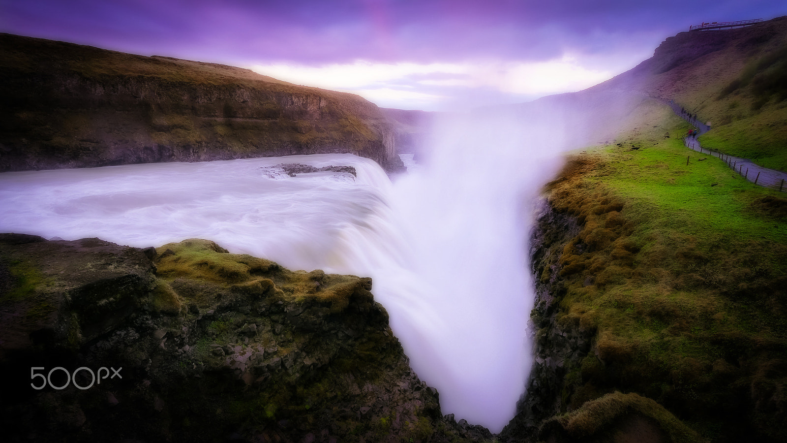 Panasonic Lumix DMC-G5 + Panasonic Lumix G Vario 7-14mm F4 ASPH sample photo. Twilight waterfall photography