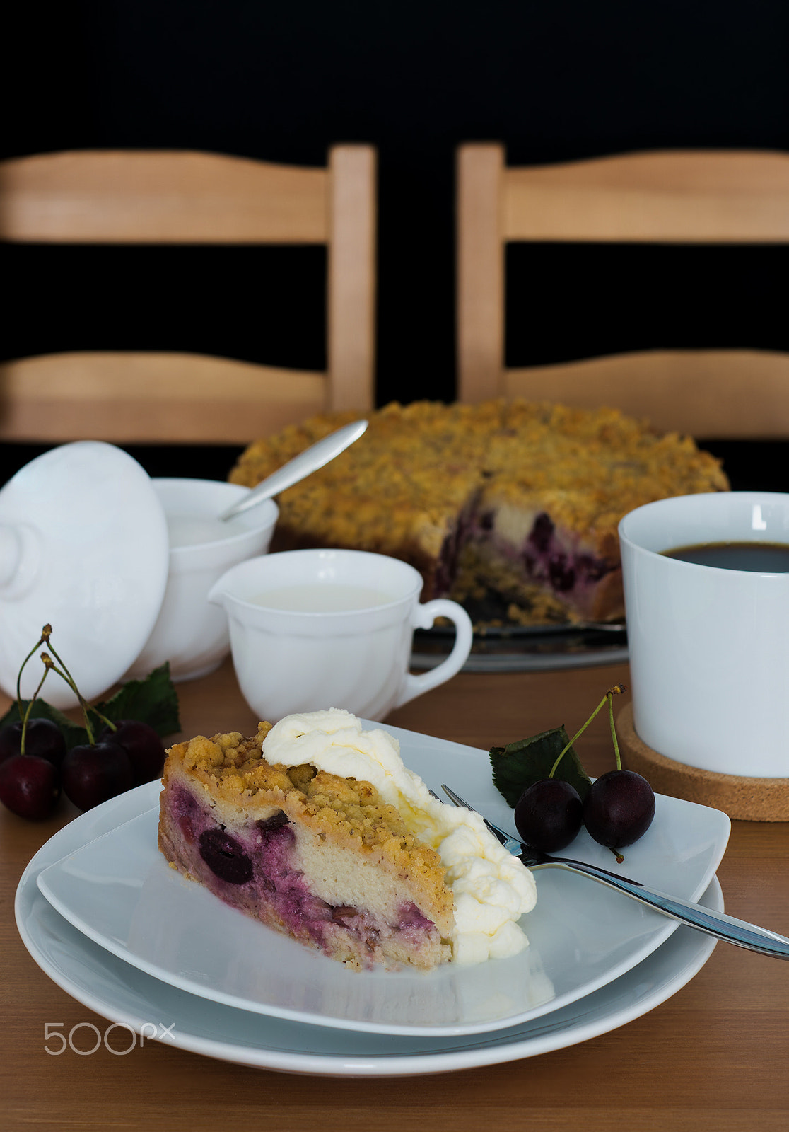 Sony ILCA-77M2 + Sony DT 35mm F1.8 SAM sample photo. Saftiger kirsch-grießkuchen photography