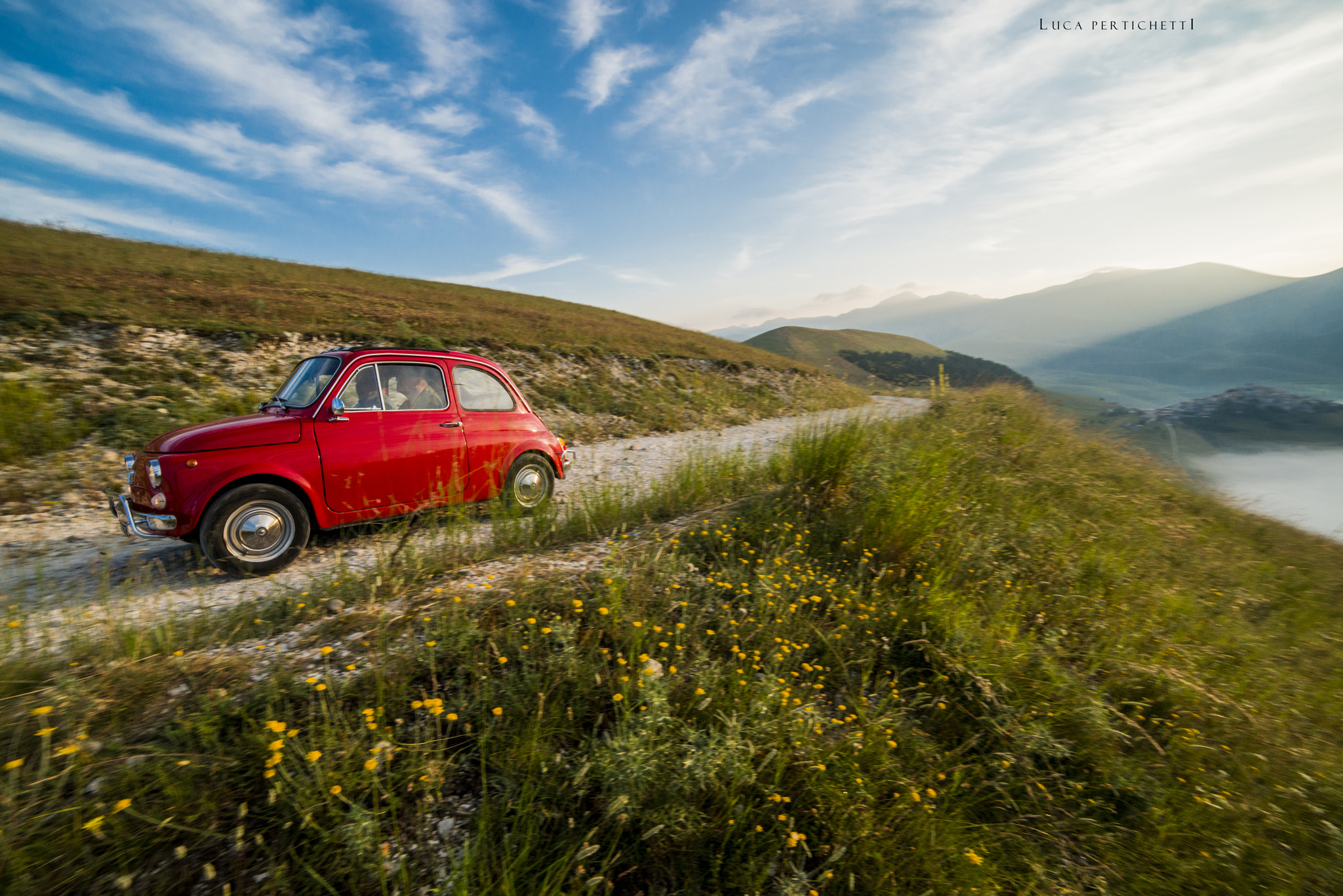 Samyang 14mm F2.8 ED AS IF UMC sample photo. Red passion photography