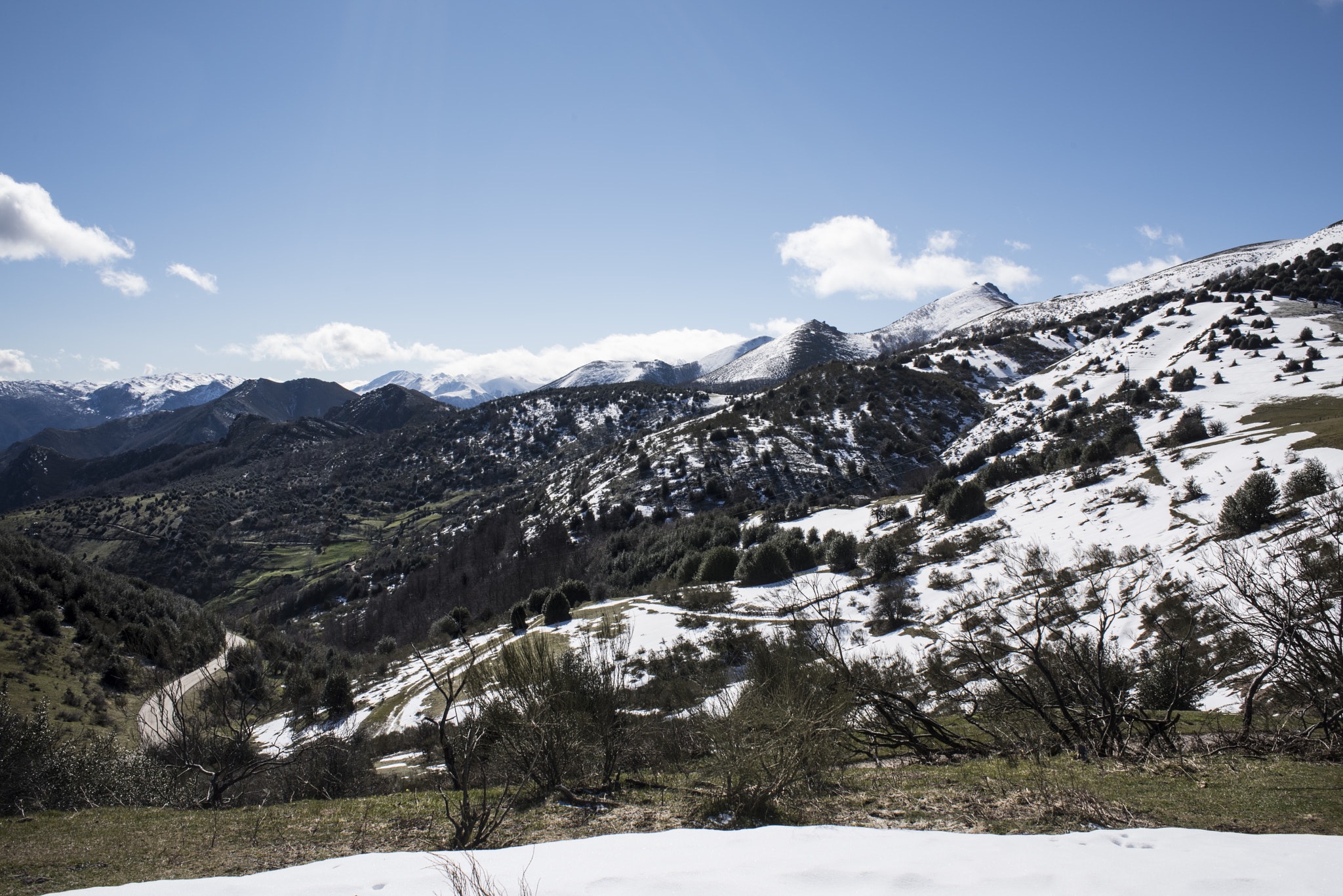 Nikon AF Nikkor 28mm F2.8D sample photo. Sierra de sobia, asturias, northern spain. photography